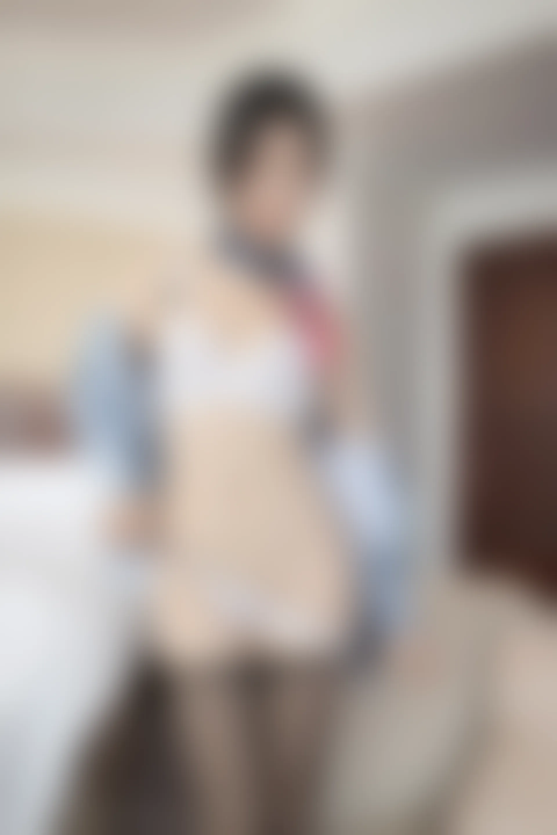 XiuRen秀人网 2022.01.06 No.4430 抖娘利世 黑丝美腿[79+1P 756MB]
