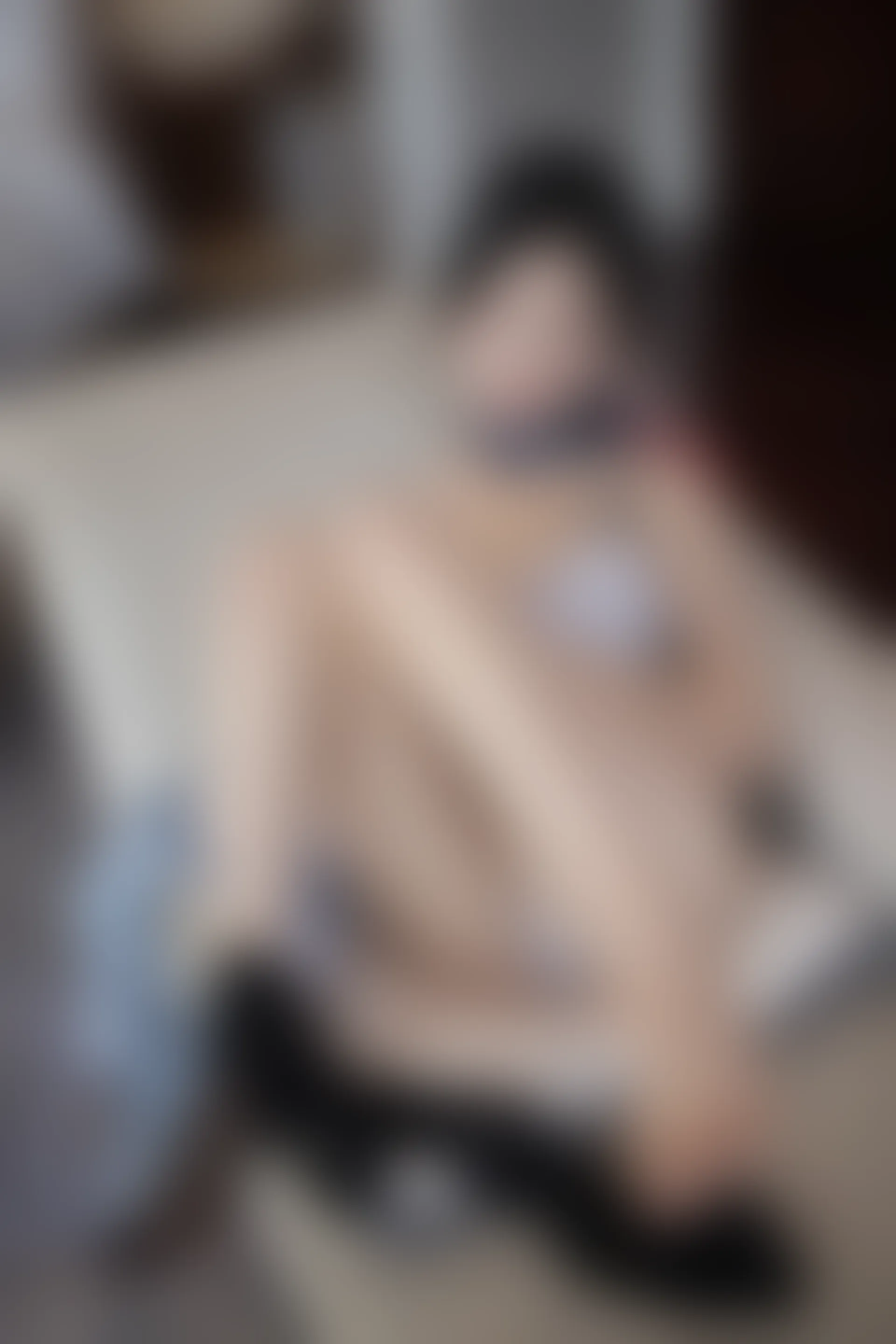 XiuRen秀人网 2022.01.06 No.4430 抖娘利世 黑丝美腿[79+1P 756MB]