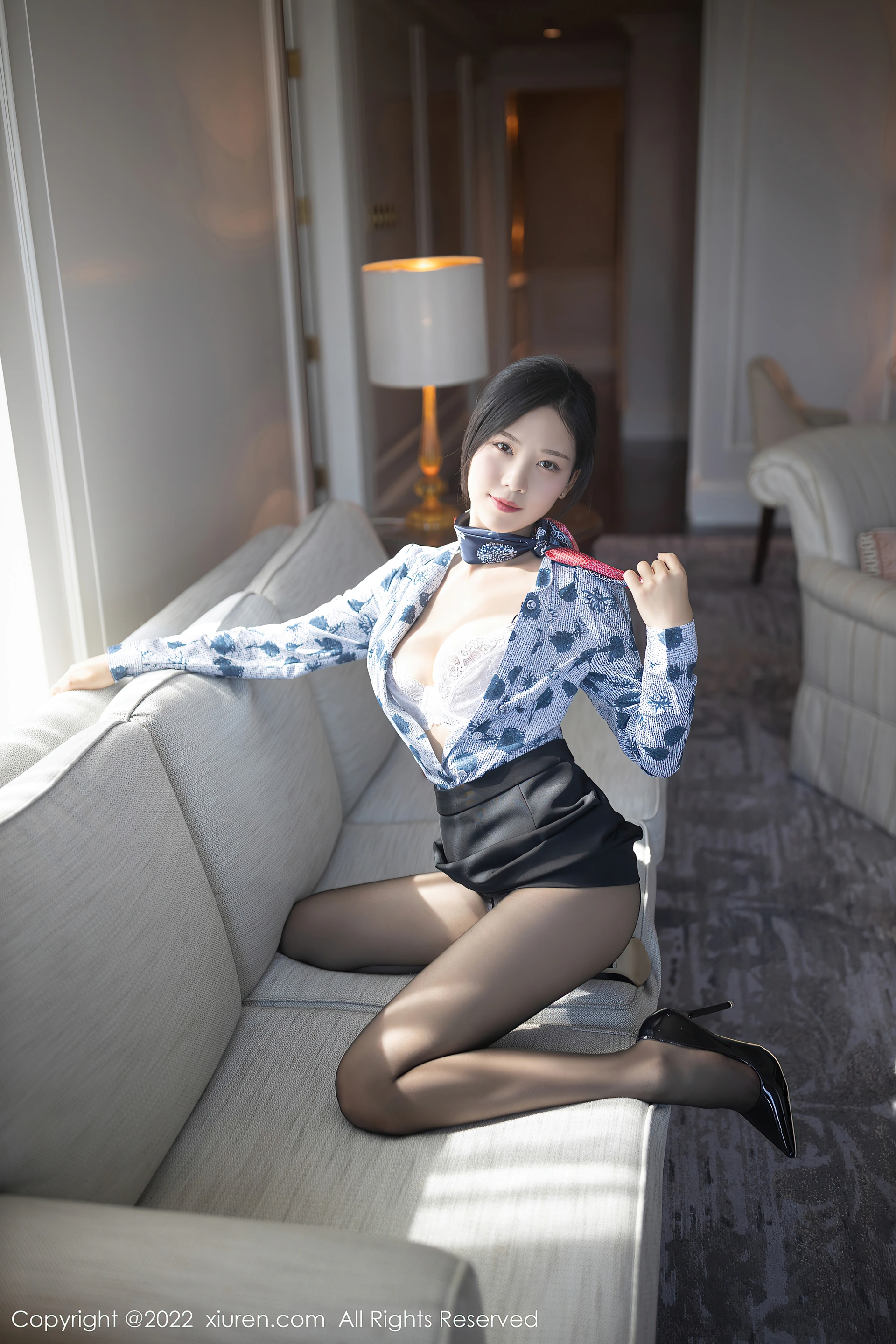 XiuRen秀人网 2022.01.06 No.4430 抖娘利世 黑丝美腿[79+1P 756MB]