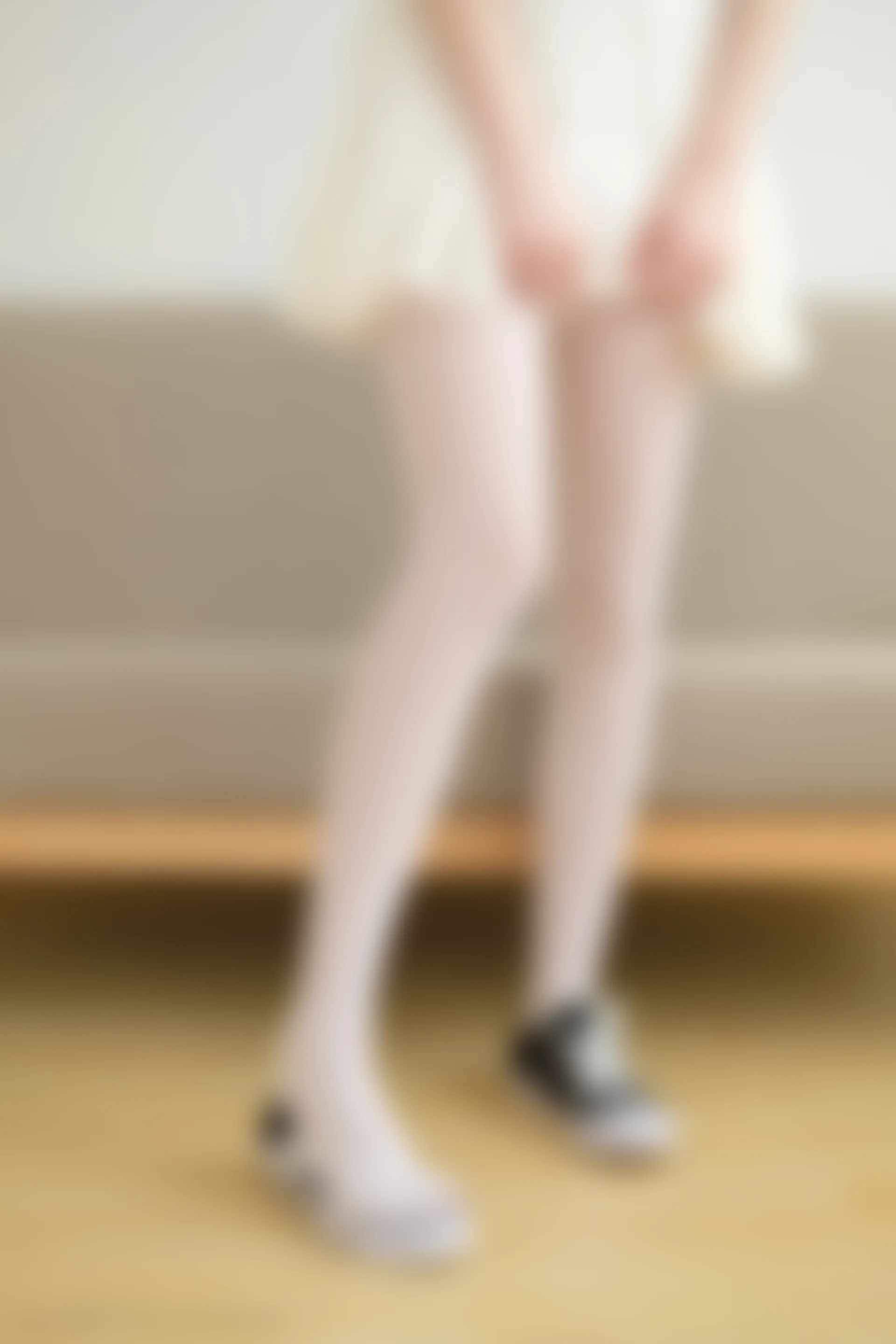 轻兰映画 Blue and White 白丝美腿双马尾[129P-698.7M]Blue and White, 可爱, 白丝, 美腿, 美足, 轻兰映画