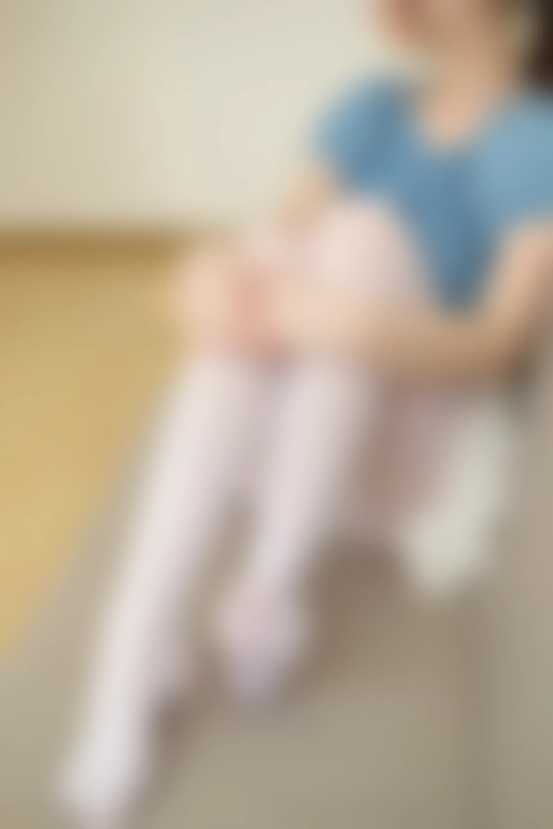 轻兰映画 Blue and White 白丝美腿双马尾[129P-698.7M]Blue and White, 可爱, 白丝, 美腿, 美足, 轻兰映画