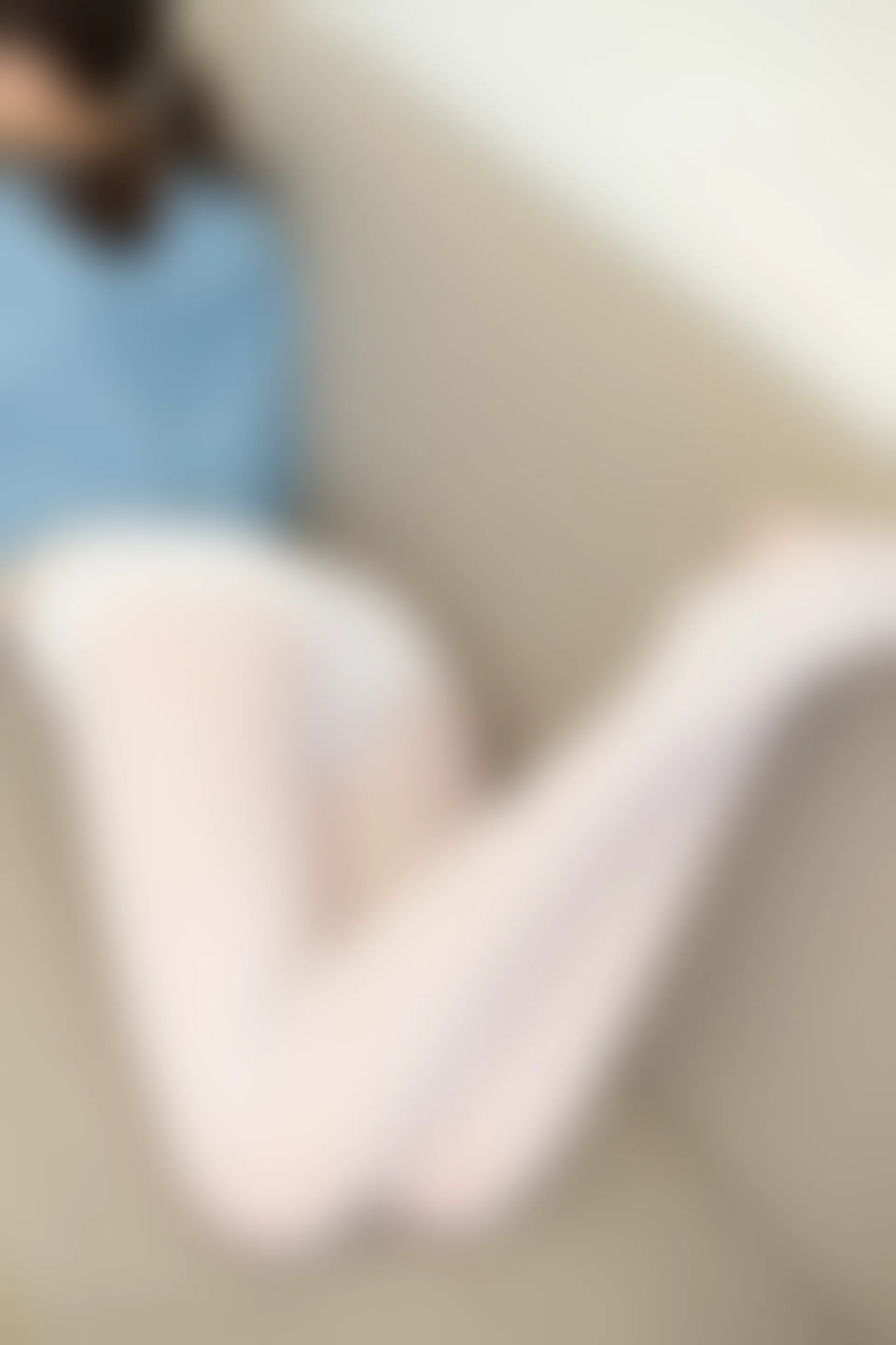 轻兰映画 Blue and White 白丝美腿双马尾[129P-698.7M]Blue and White, 可爱, 白丝, 美腿, 美足, 轻兰映画