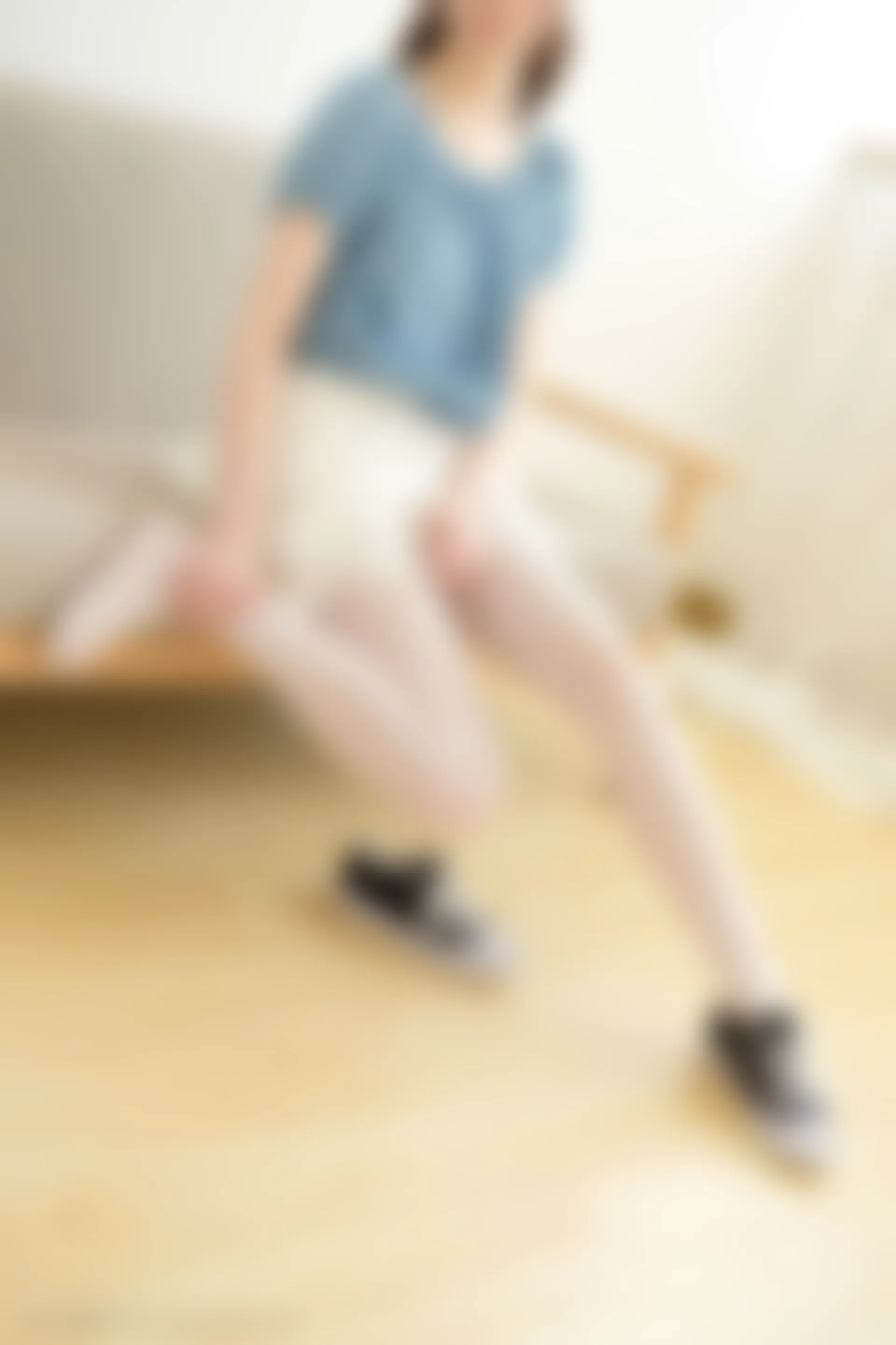 轻兰映画 Blue and White 白丝美腿双马尾[129P-698.7M]Blue and White, 可爱, 白丝, 美腿, 美足, 轻兰映画