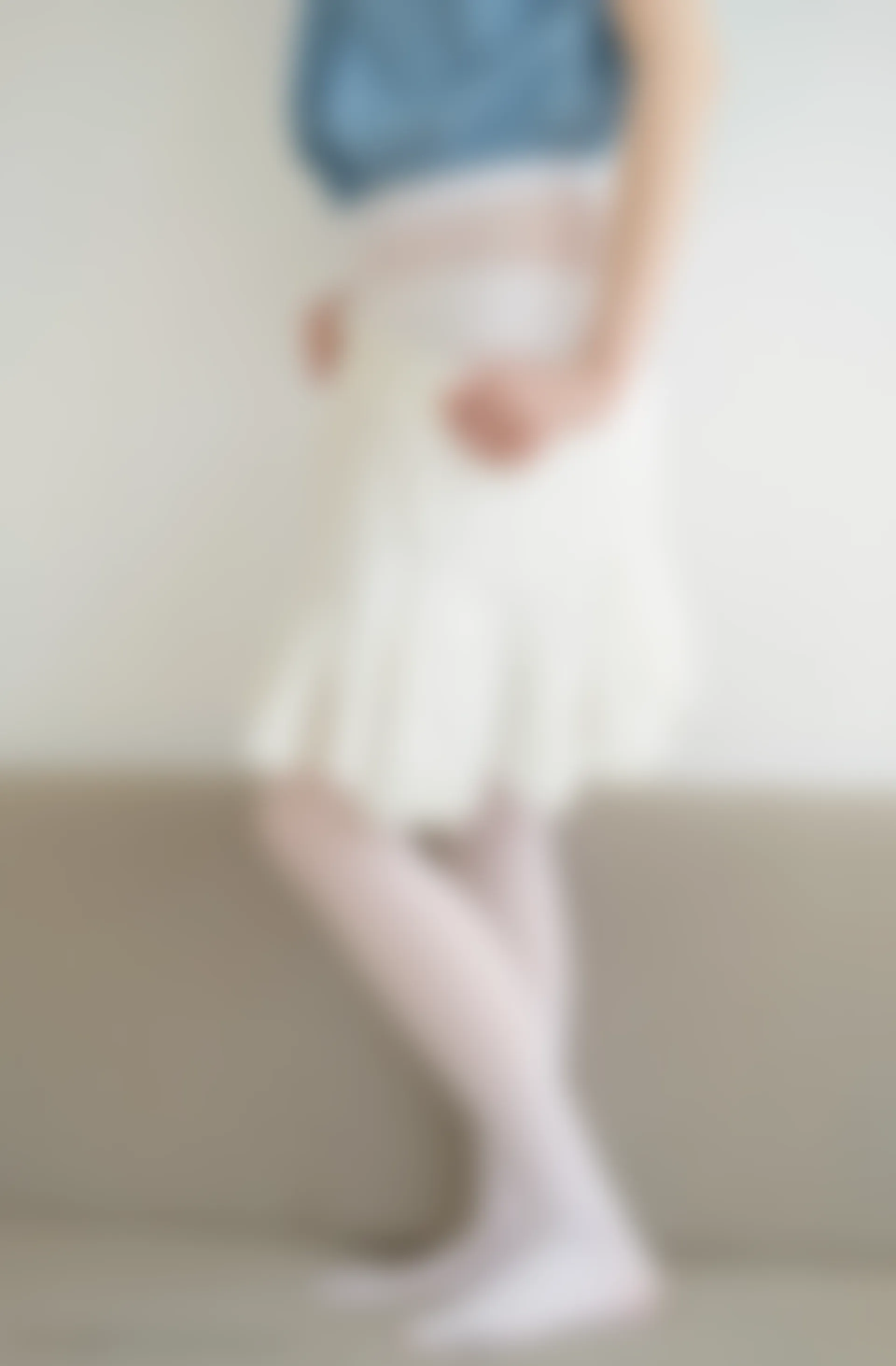 轻兰映画 Blue and White 白丝美腿双马尾[129P-698.7M]Blue and White, 可爱, 白丝, 美腿, 美足, 轻兰映画