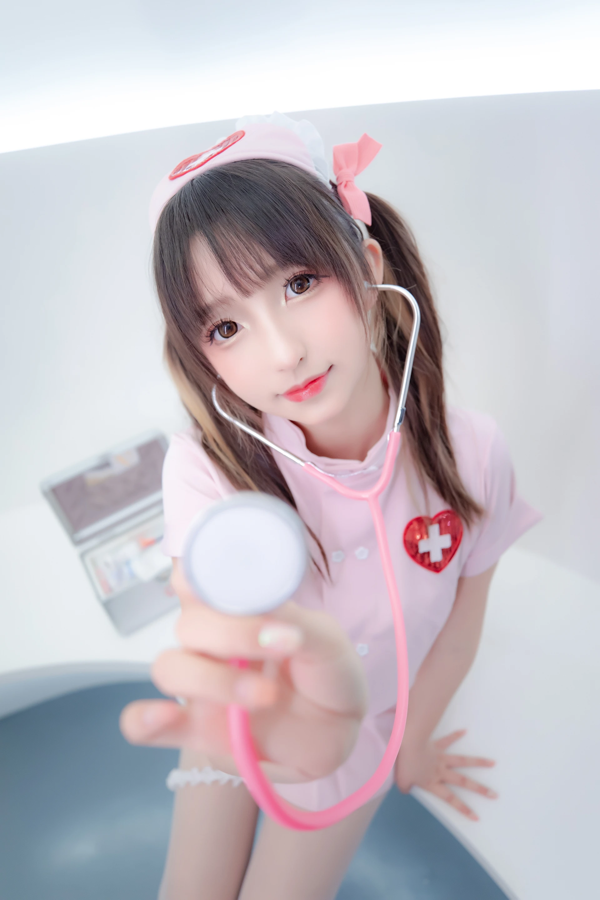 神楽坂真冬 第三季 序号27：白丝护士《心身バランス》 [150P2V-490MB]内衣, 双马尾, 护士, 白丝, 神楽坂真冬, 美腿, 美足, 高跟鞋