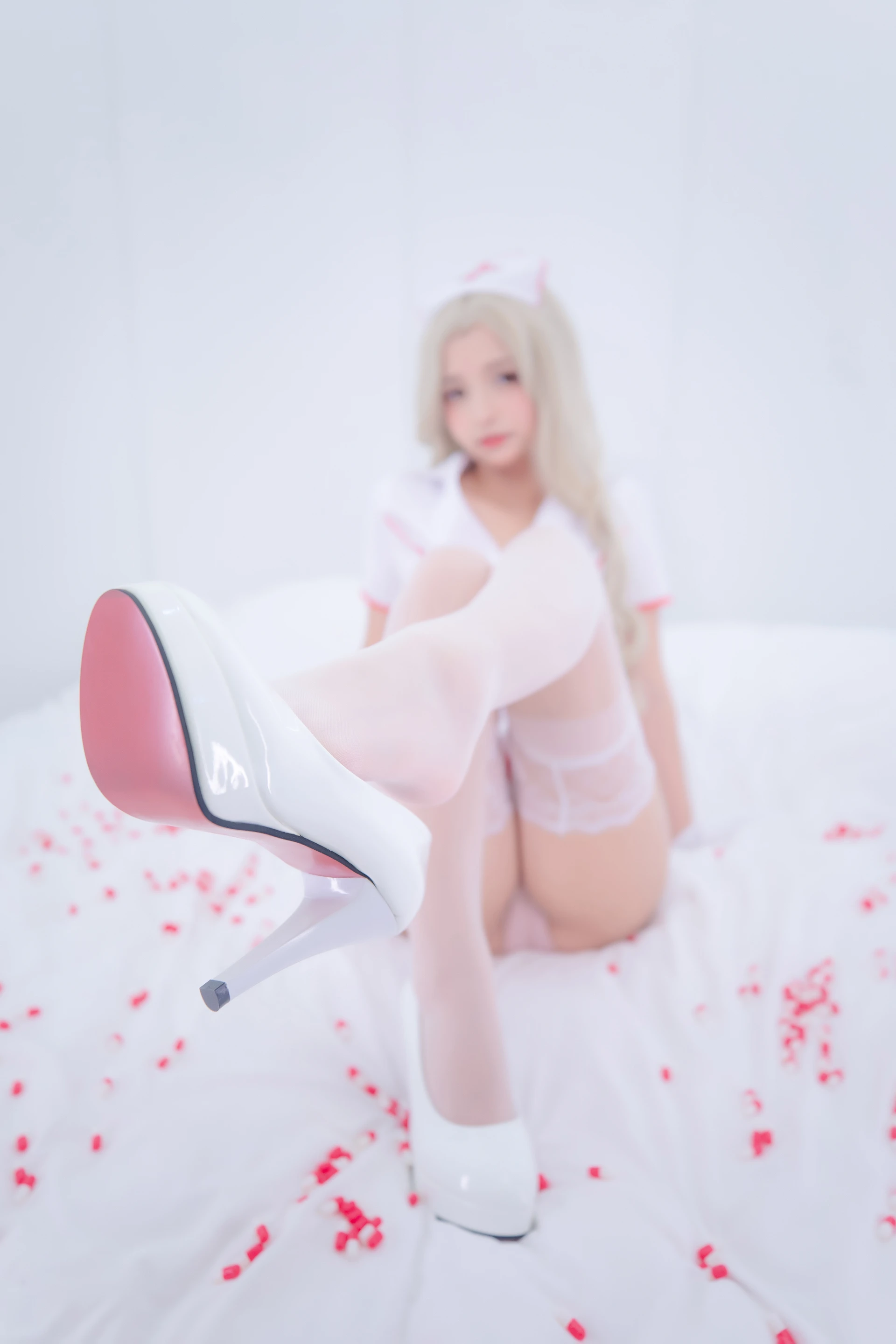 神楽坂真冬 第三季 序号27：白丝护士《心身バランス》 [150P2V-490MB]内衣, 双马尾, 护士, 白丝, 神楽坂真冬, 美腿, 美足, 高跟鞋