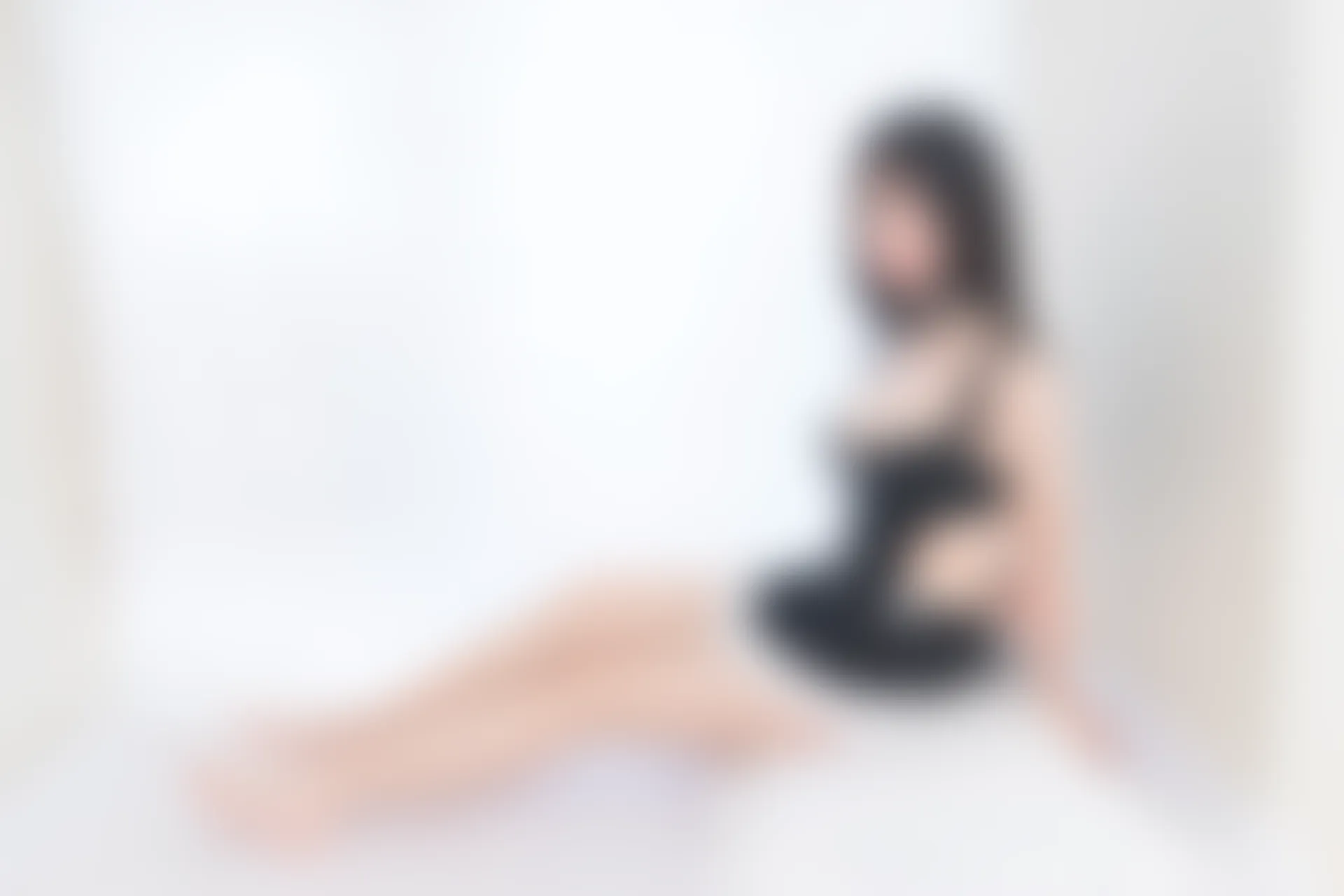 轻兰映画 Grand.010 [64P-242M]美腿, 美足, 轻兰映画