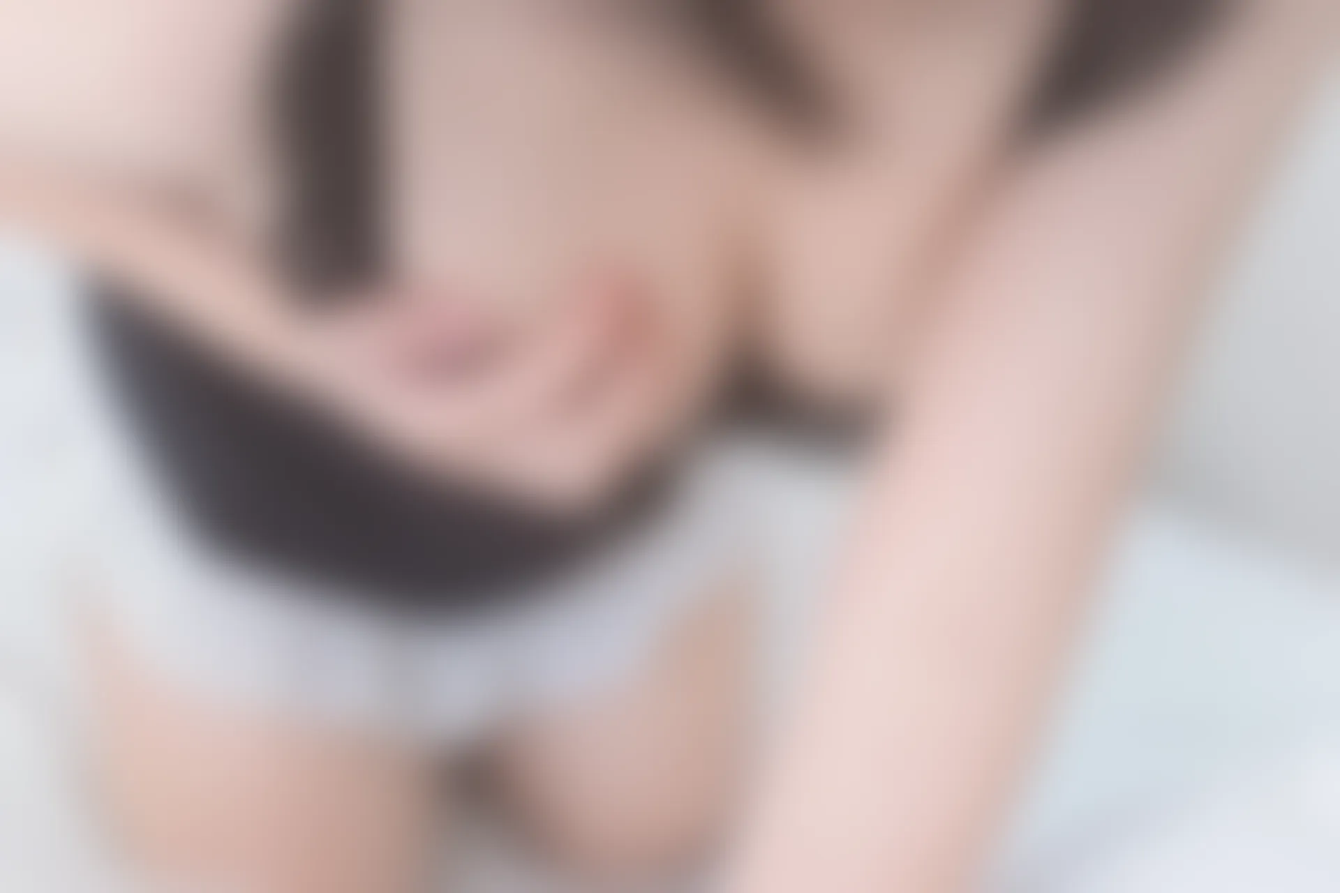 轻兰映画 Grand.010 [64P-242M]美腿, 美足, 轻兰映画