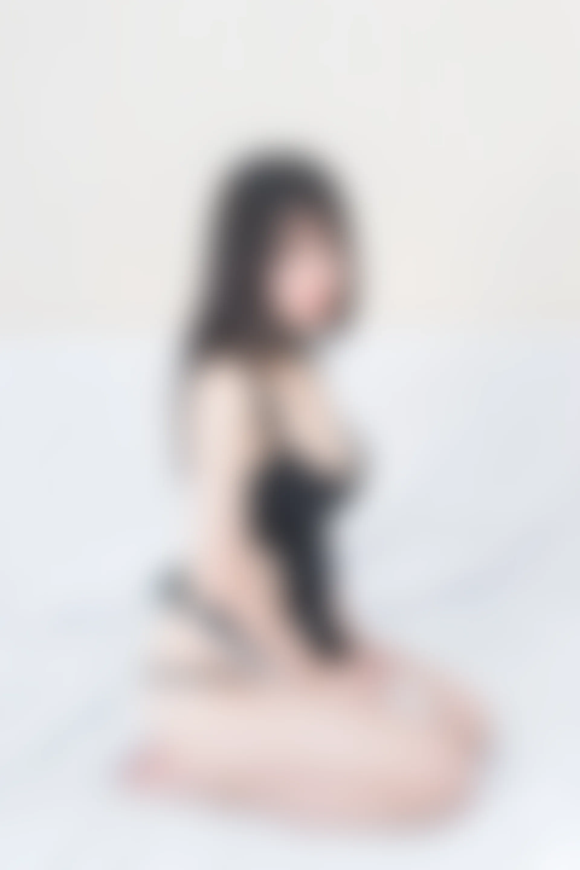 轻兰映画 Grand.010 [64P-242M]美腿, 美足, 轻兰映画