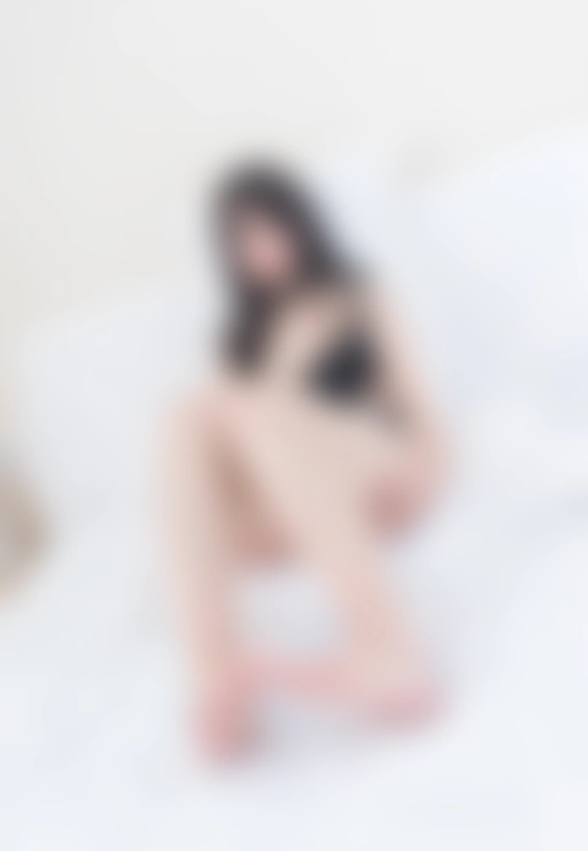 轻兰映画 Grand.010 [64P-242M]美腿, 美足, 轻兰映画