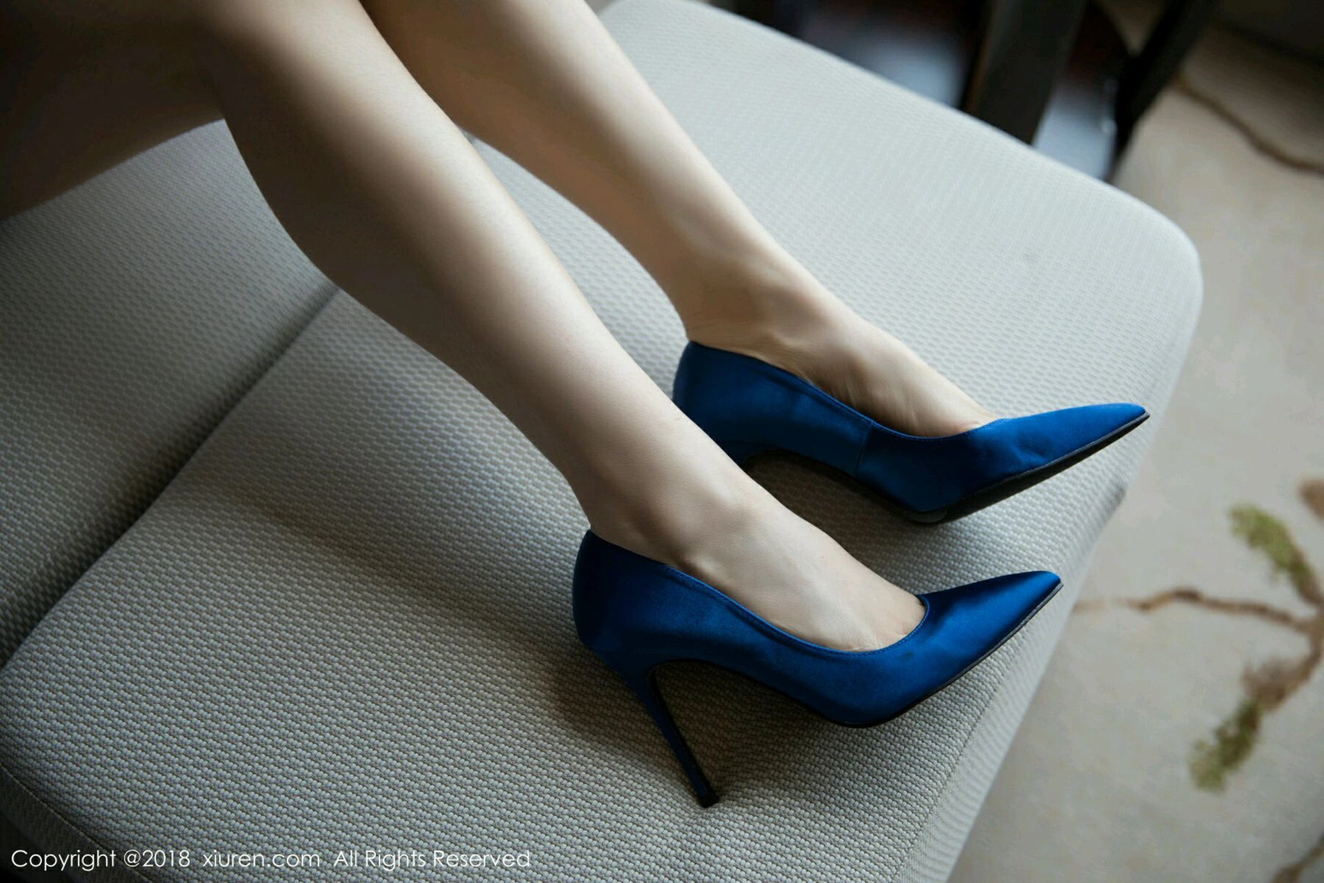 XiuRen秀人网 2018.11.26 No.1241 Angela喜欢猫[71+1P221M]