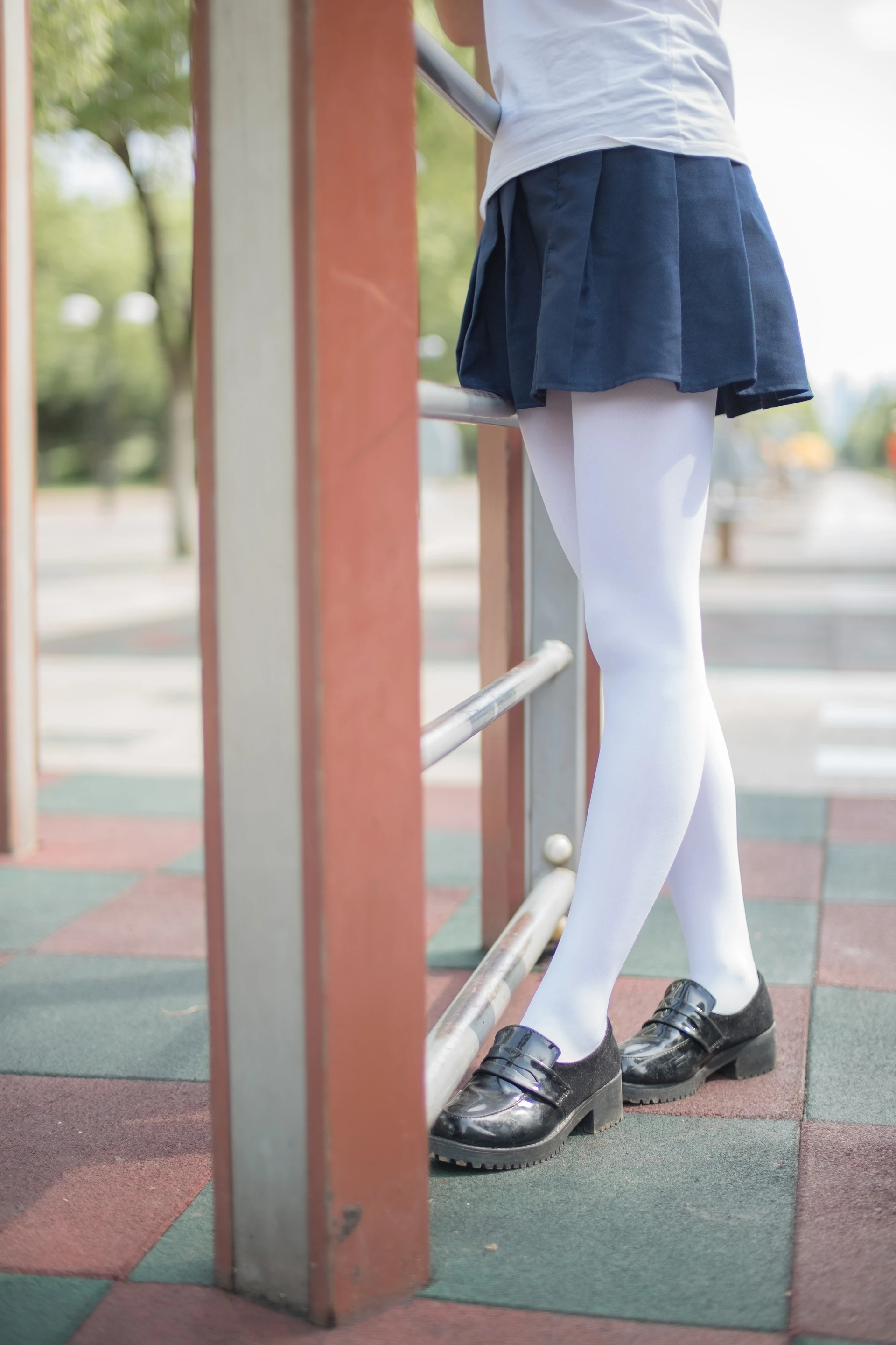森萝财团 BETA-001 [91P-153M]校服, 白丝, 美腿