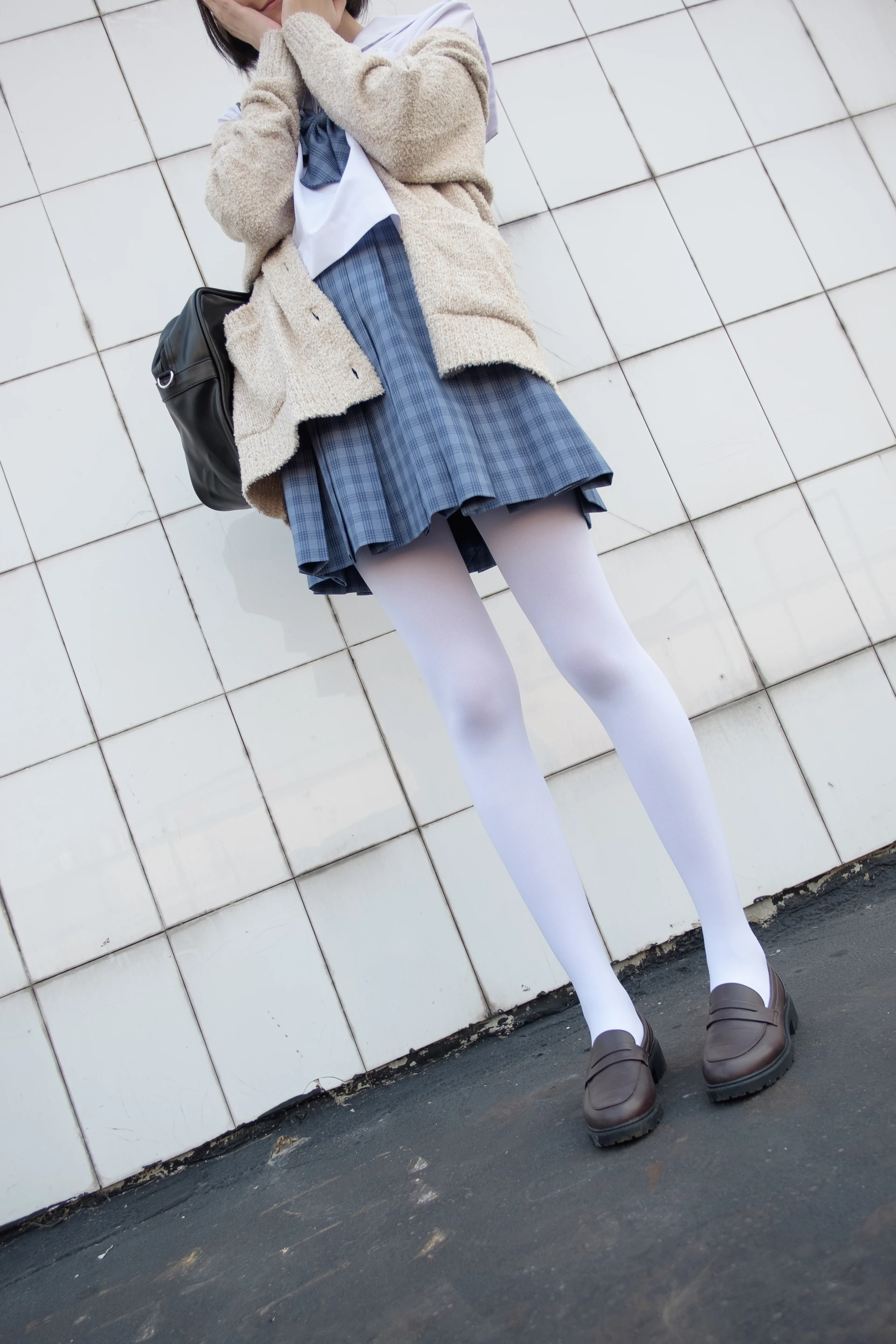 森萝财团 SSR-001 [74P-490M]Aika, 校服, 森萝财团, 白丝