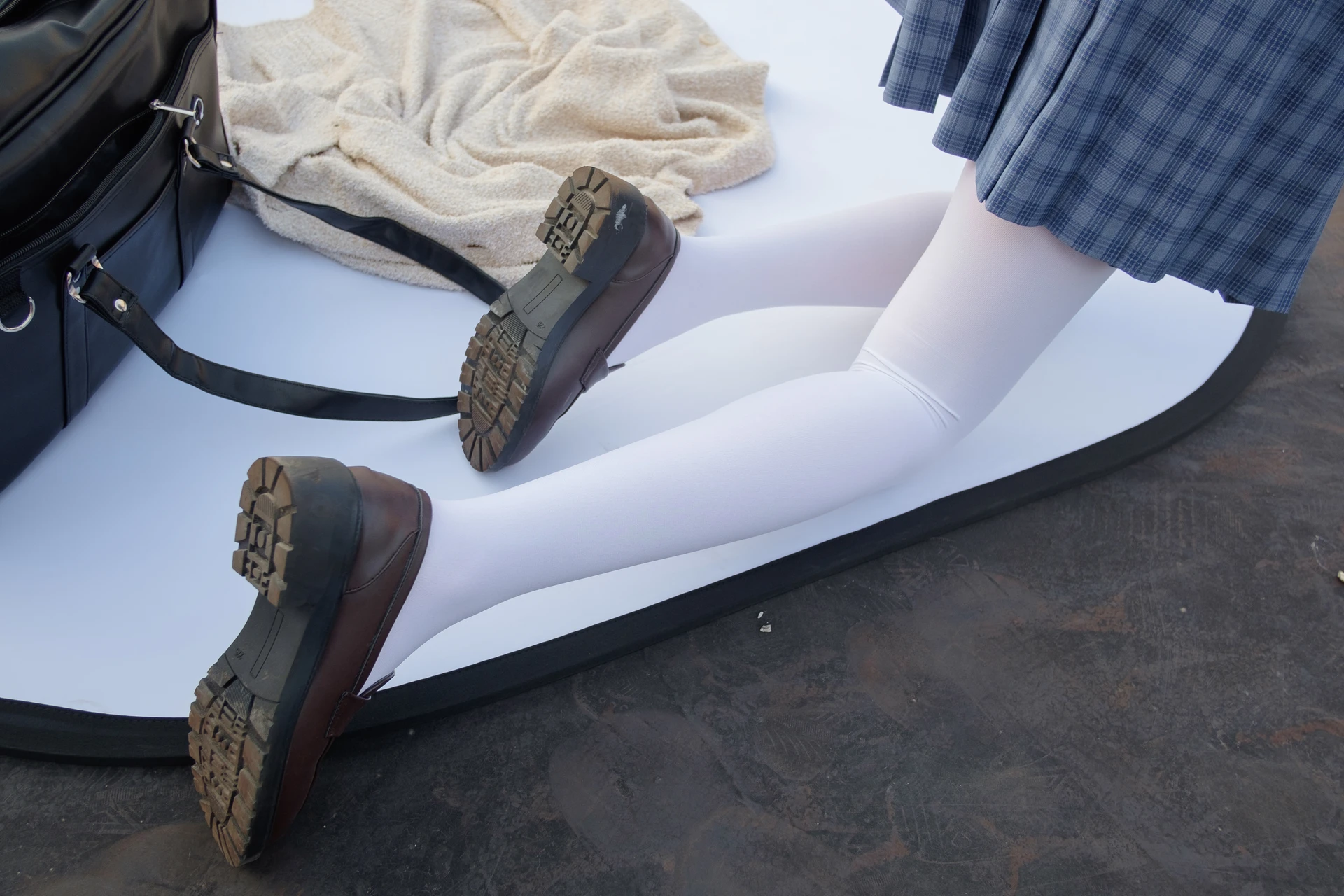 森萝财团 SSR-001 [74P-490M]Aika, 校服, 森萝财团, 白丝