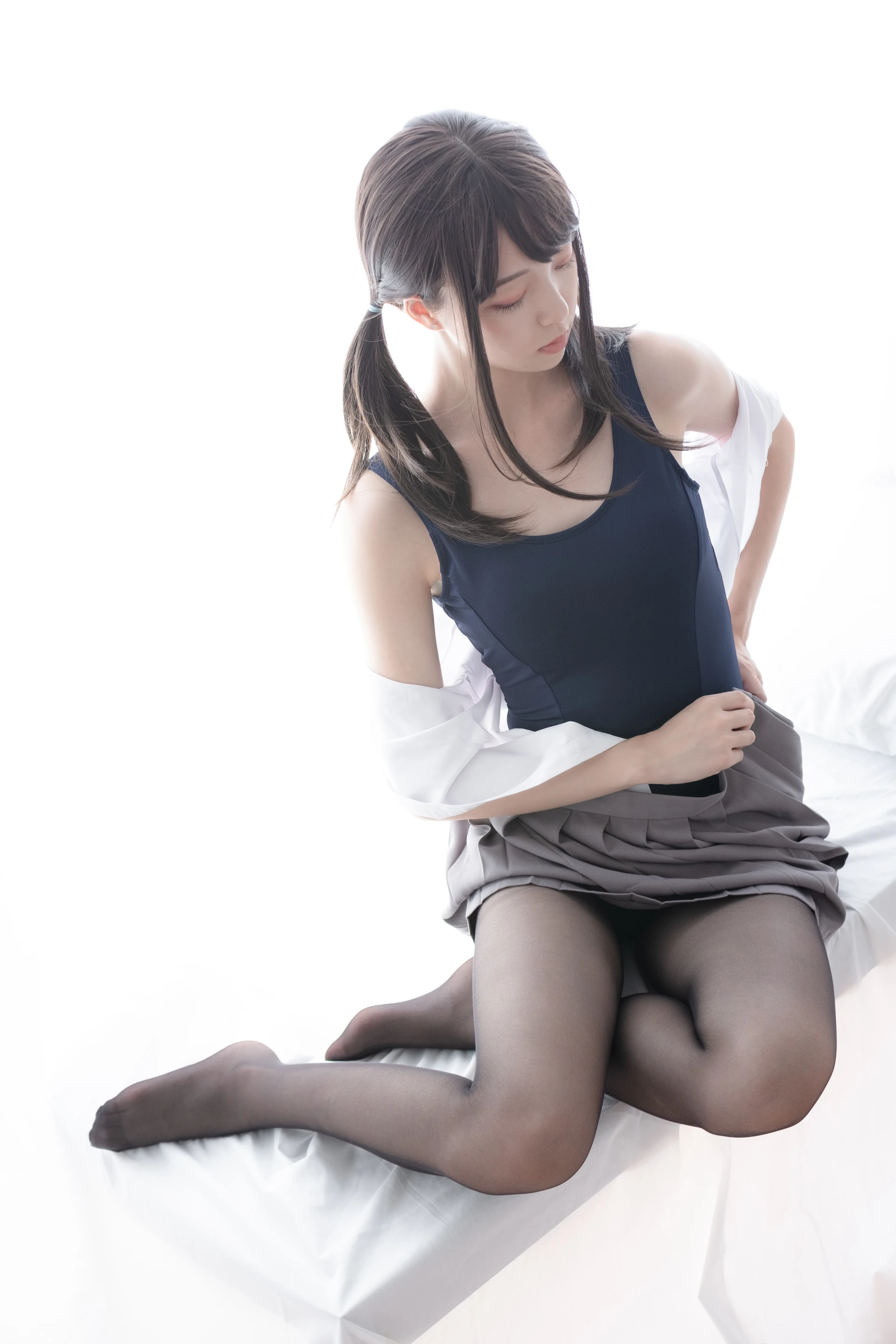 森萝财团 LOVEPLUS-002 [110P1V-1.7G]森萝财团, 黑丝