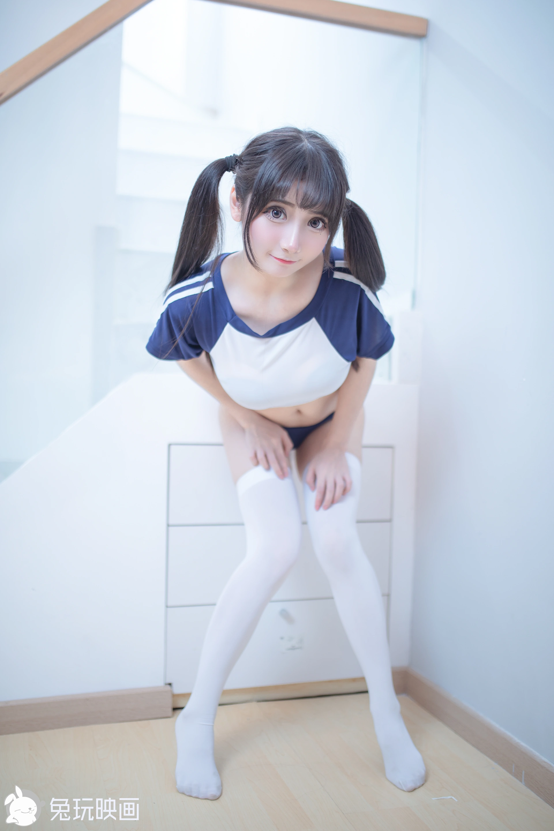 C47.008 体操服和露背毛衣 [40P-566MB]