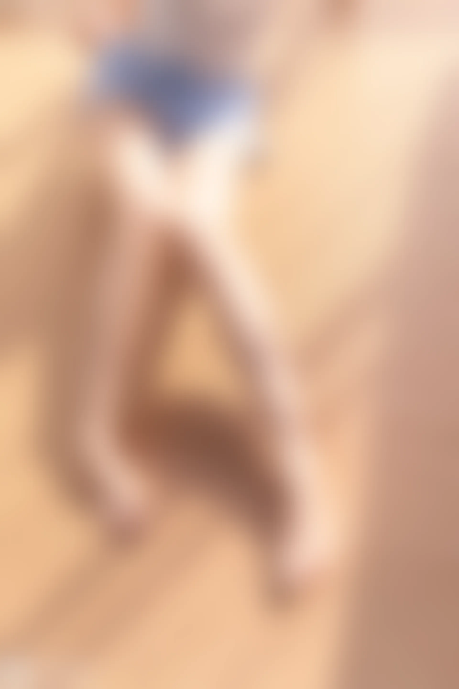 C21.004 黄昏里的果腿 [40P-134MB]