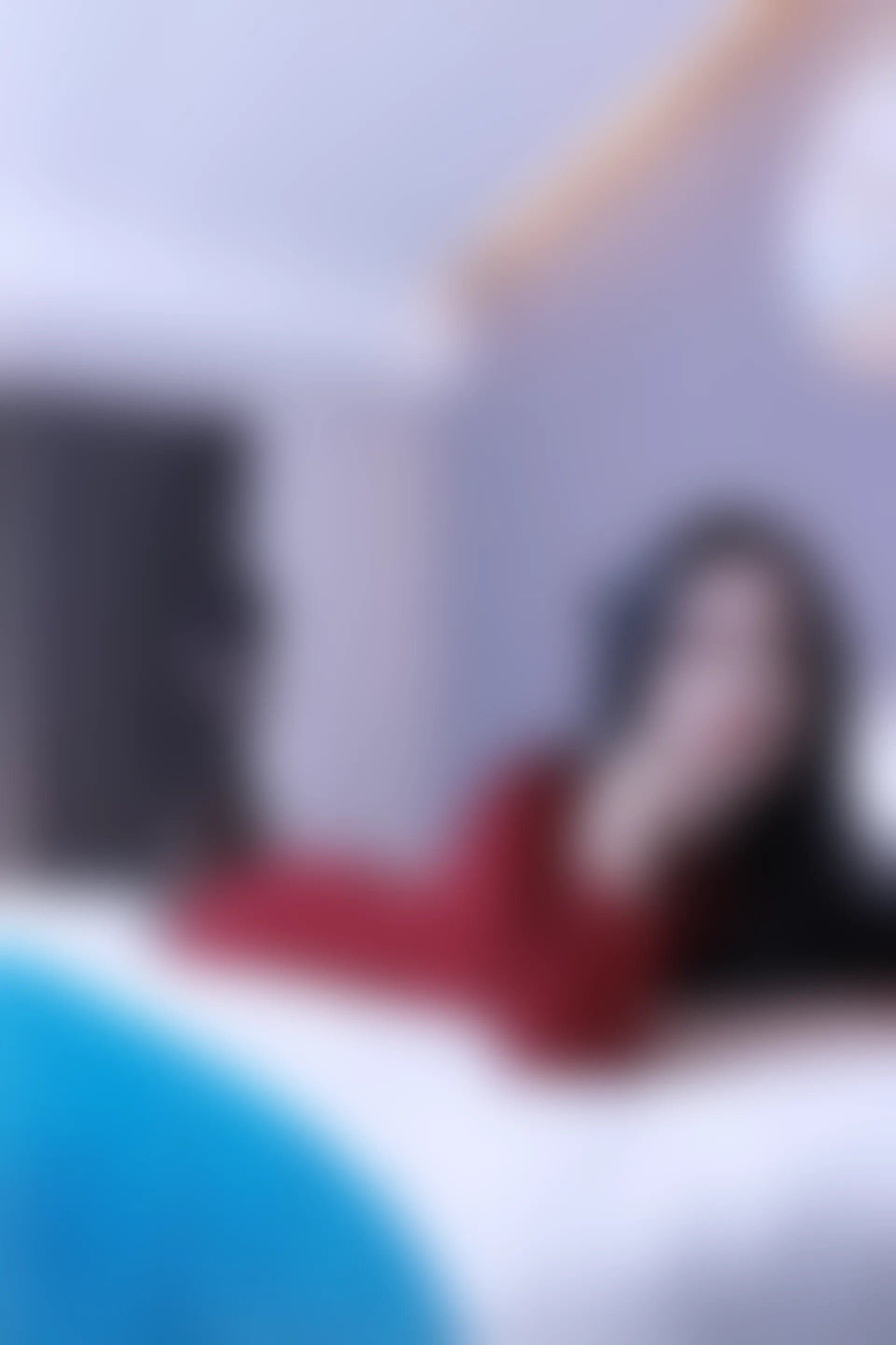 初夏女神 NO.017 依依~M码酒红连衣裙搭黑色长靴[140P-1V-6.76G]