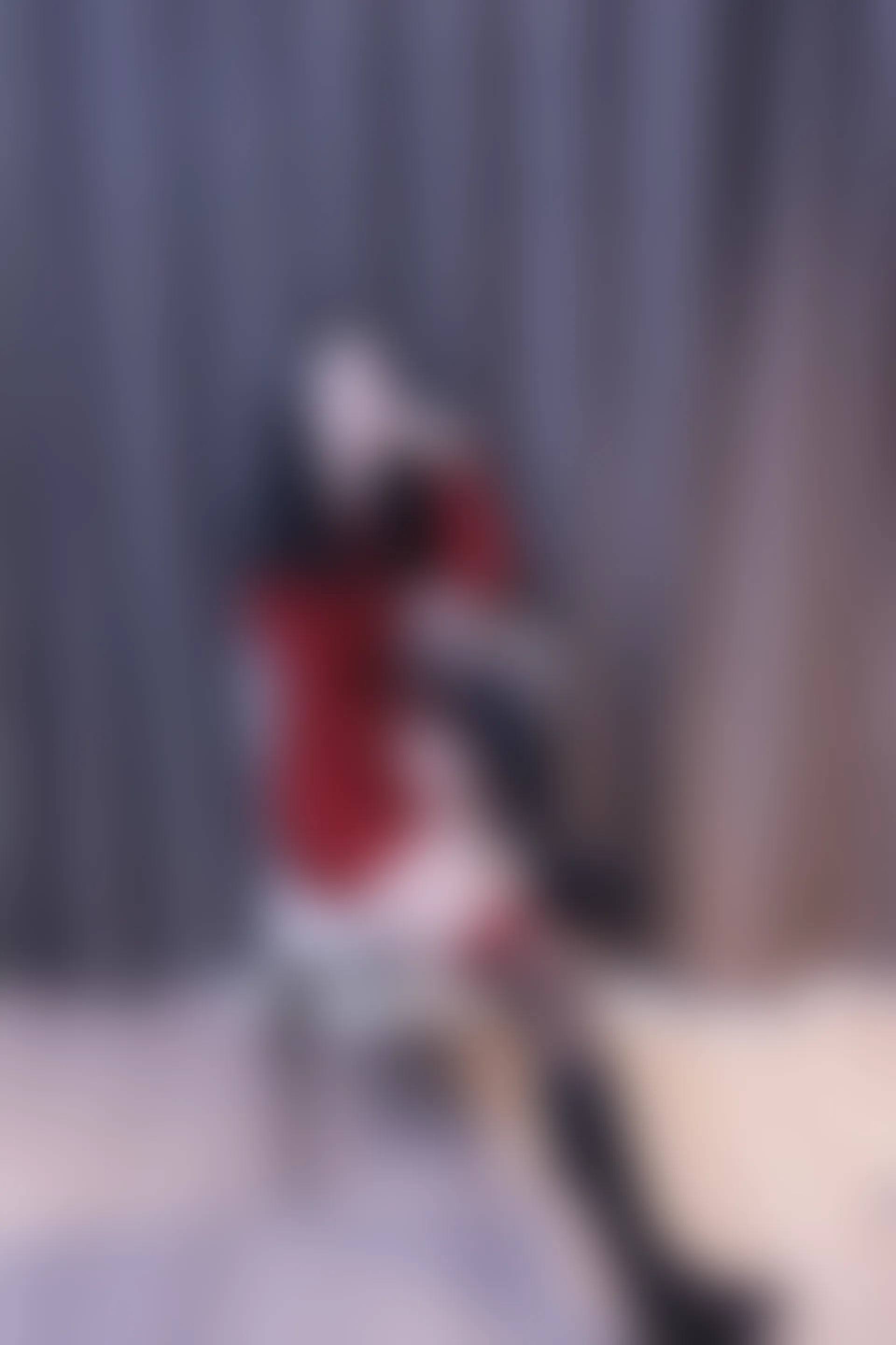 初夏女神 NO.017 依依~M码酒红连衣裙搭黑色长靴[140P-1V-6.76G]