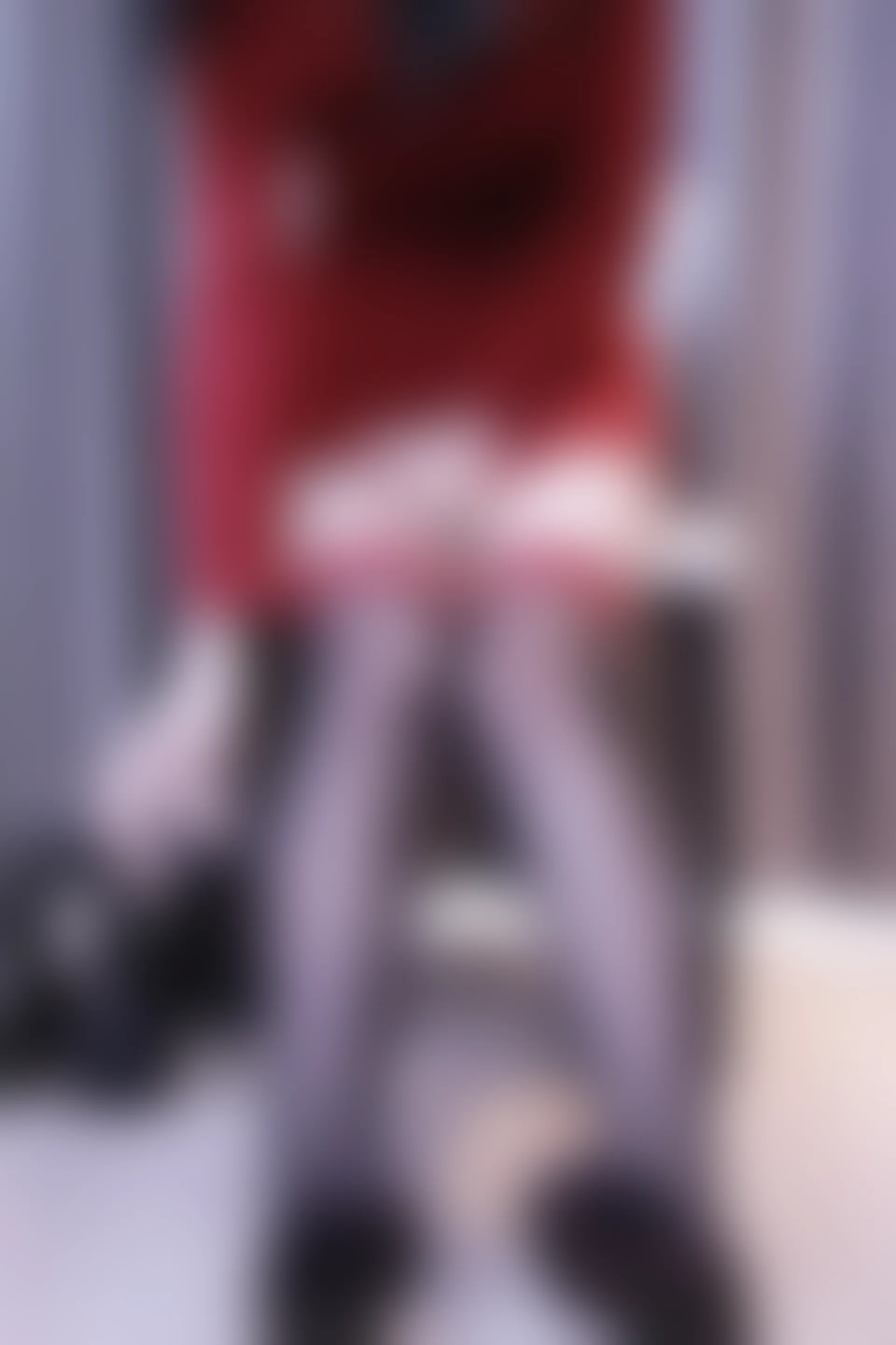 初夏女神 NO.017 依依~M码酒红连衣裙搭黑色长靴[140P-1V-6.76G]