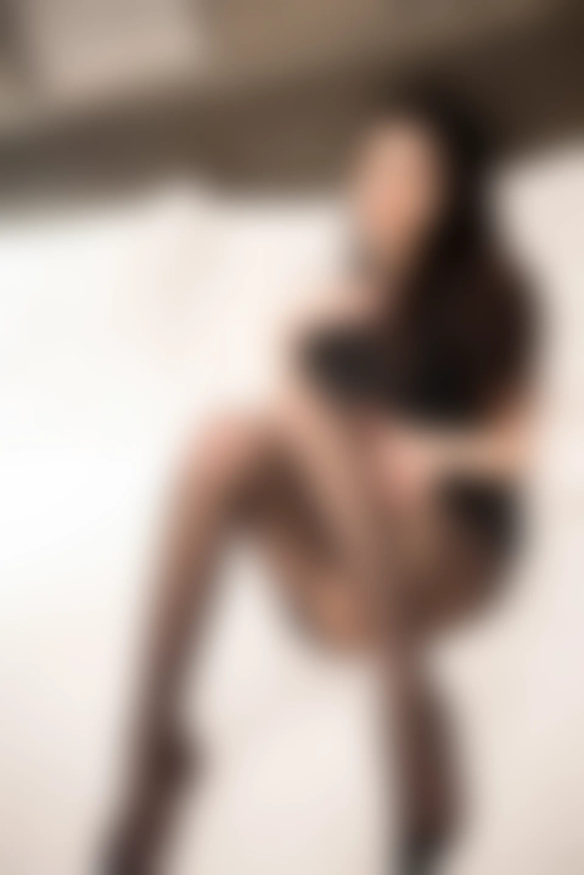 XiuRen秀人网 2021.11.01 No.4147 媛媛酱belle 黑丝 手铐[43+1P 383MB]