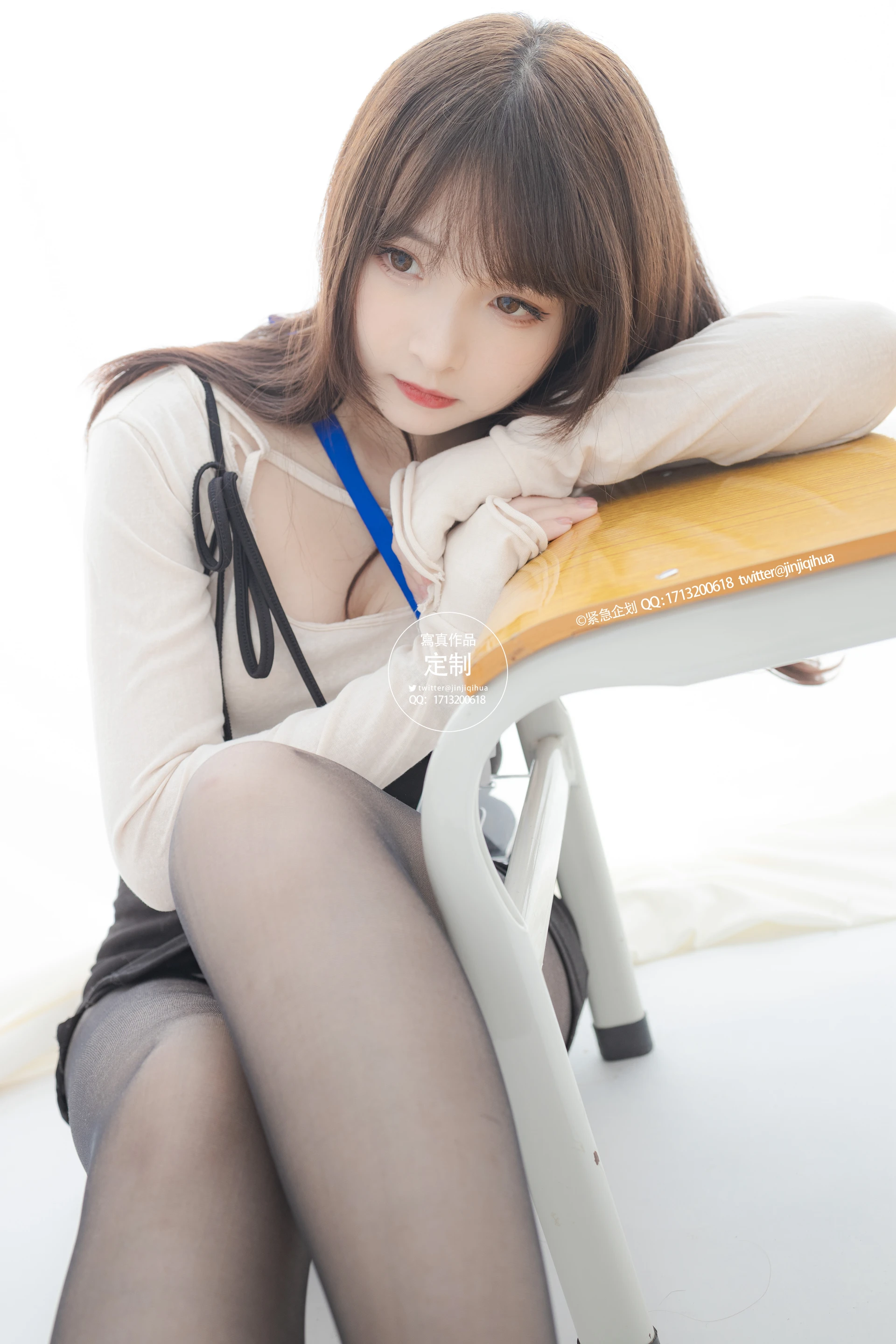 紧急企划 C-001 [66P-539M] 古川kaguraOL, 制服, 古川kagura, 紧急企划, 美腿, 美足, 黑丝