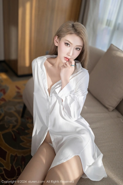 XiuRen秀人网 2018.08.23 No.1130 艾小青[47+1P120M]