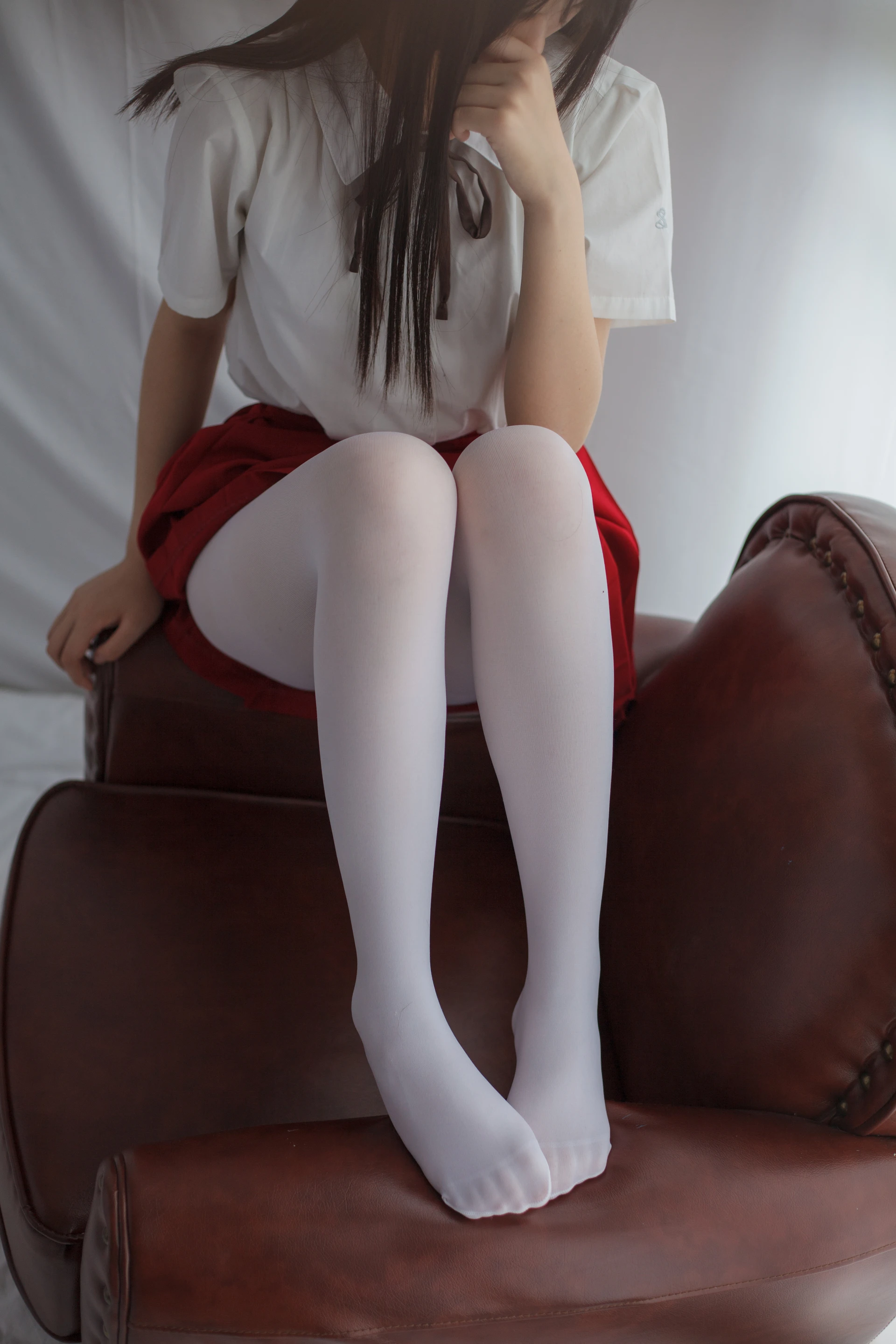 少女秩序 VOL.04 艳丽的小红裙 JK 白丝[52P-417.5M]JK, JK制服, 少女秩序, 白丝, 美腿, 美足
