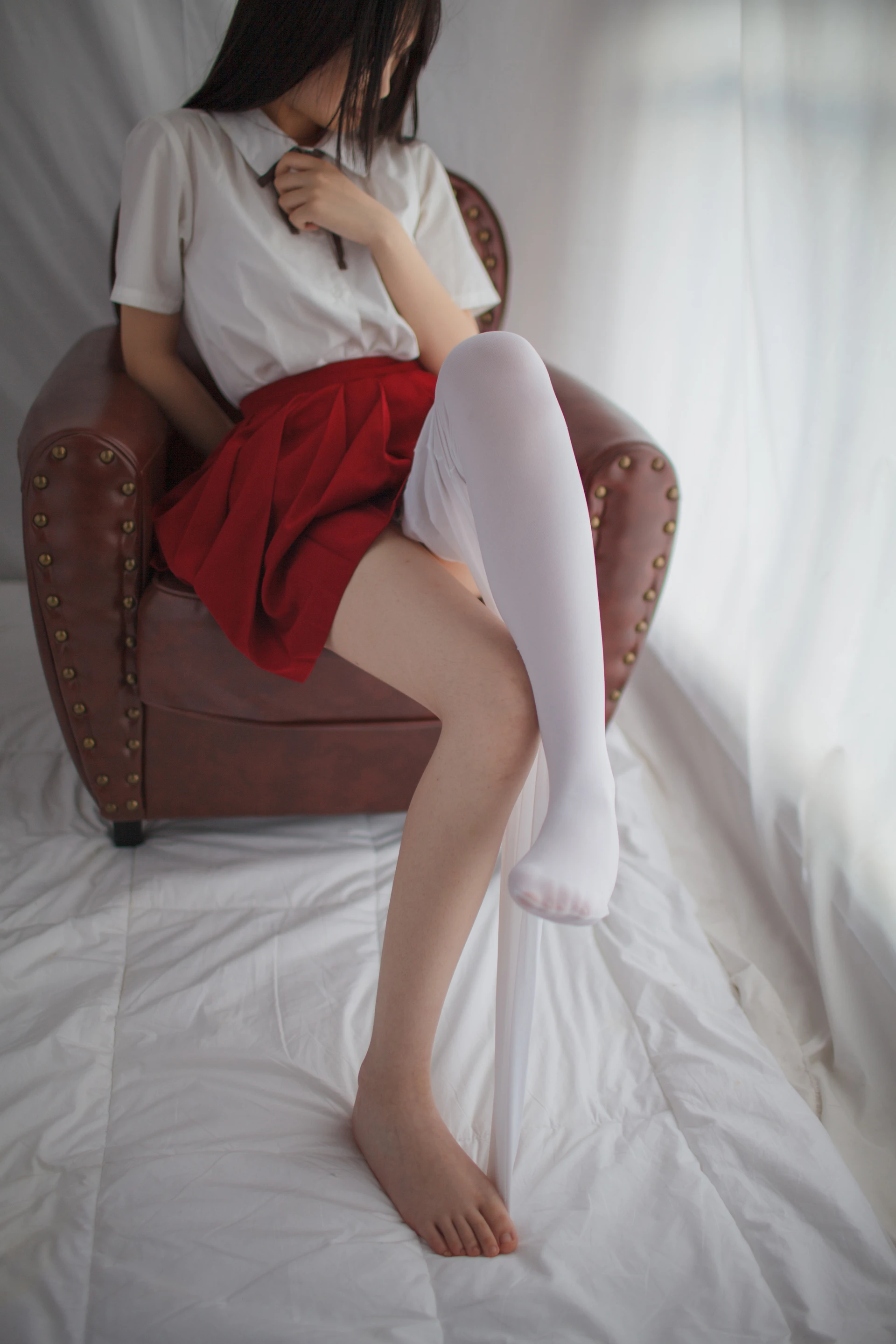 少女秩序 VOL.04 艳丽的小红裙 JK 白丝[52P-417.5M]JK, JK制服, 少女秩序, 白丝, 美腿, 美足