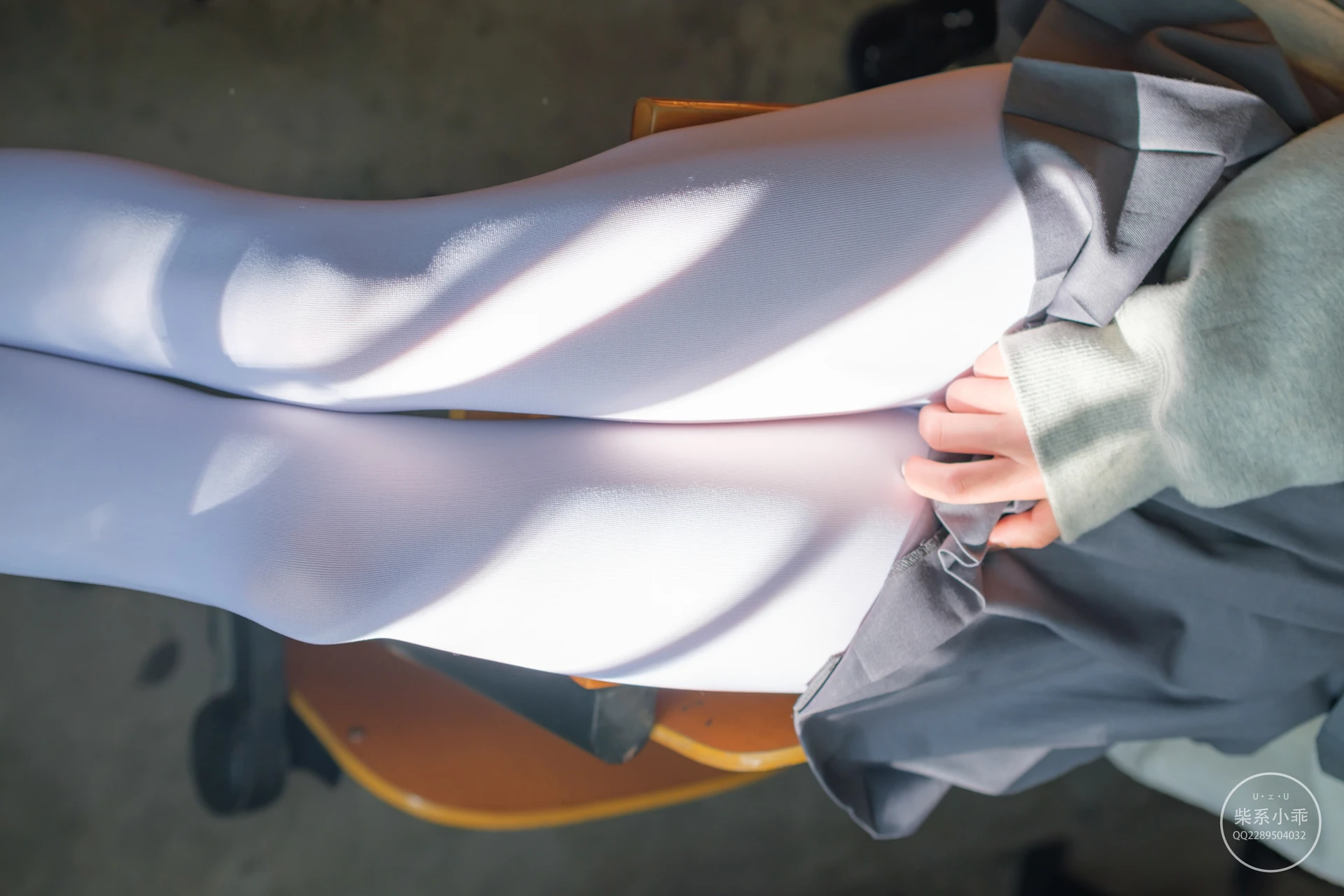 稚乖画册 赤西夜夜《教室》白丝JK制服 [63P1V-595MB]JK制服, 白丝, 稚乖画册, 美腿, 美足, 赤西夜夜