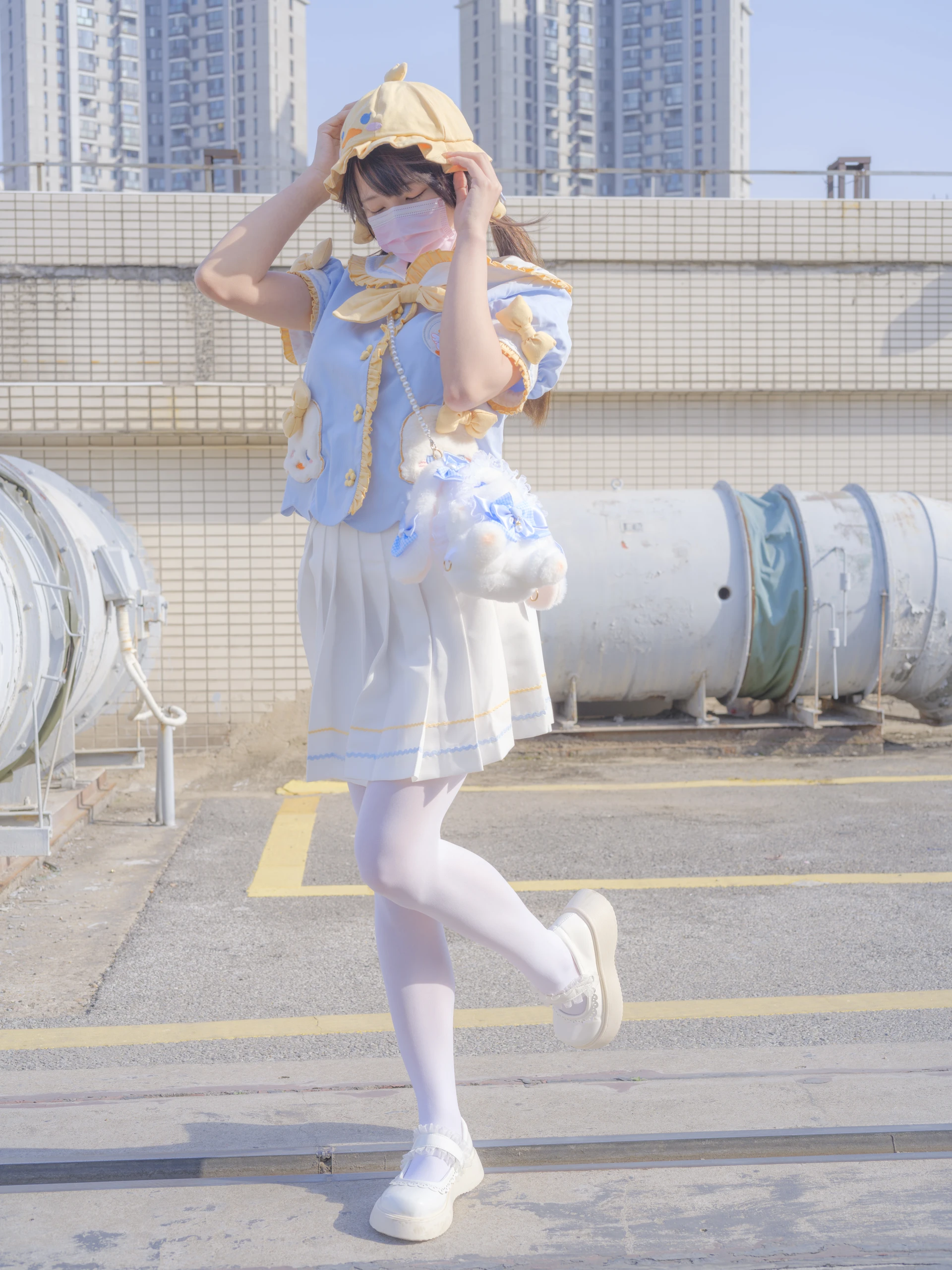 森萝财团 春雪-07E 4K 双马尾白丝可爱JK制服 [115P1V-6.64GB