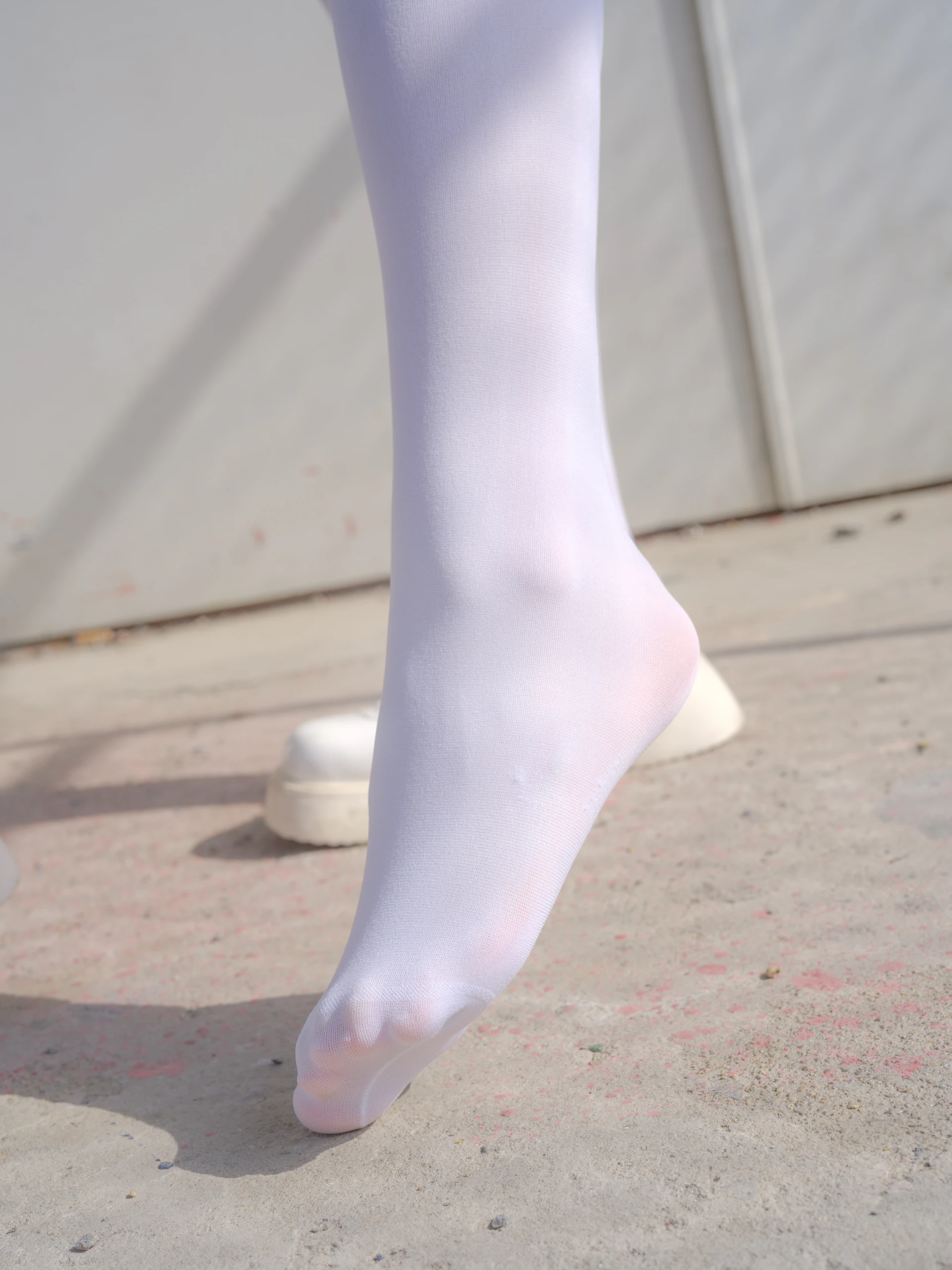森萝财团 春雪-07E 4K 双马尾白丝可爱JK制服 [115P1V-6.64GB