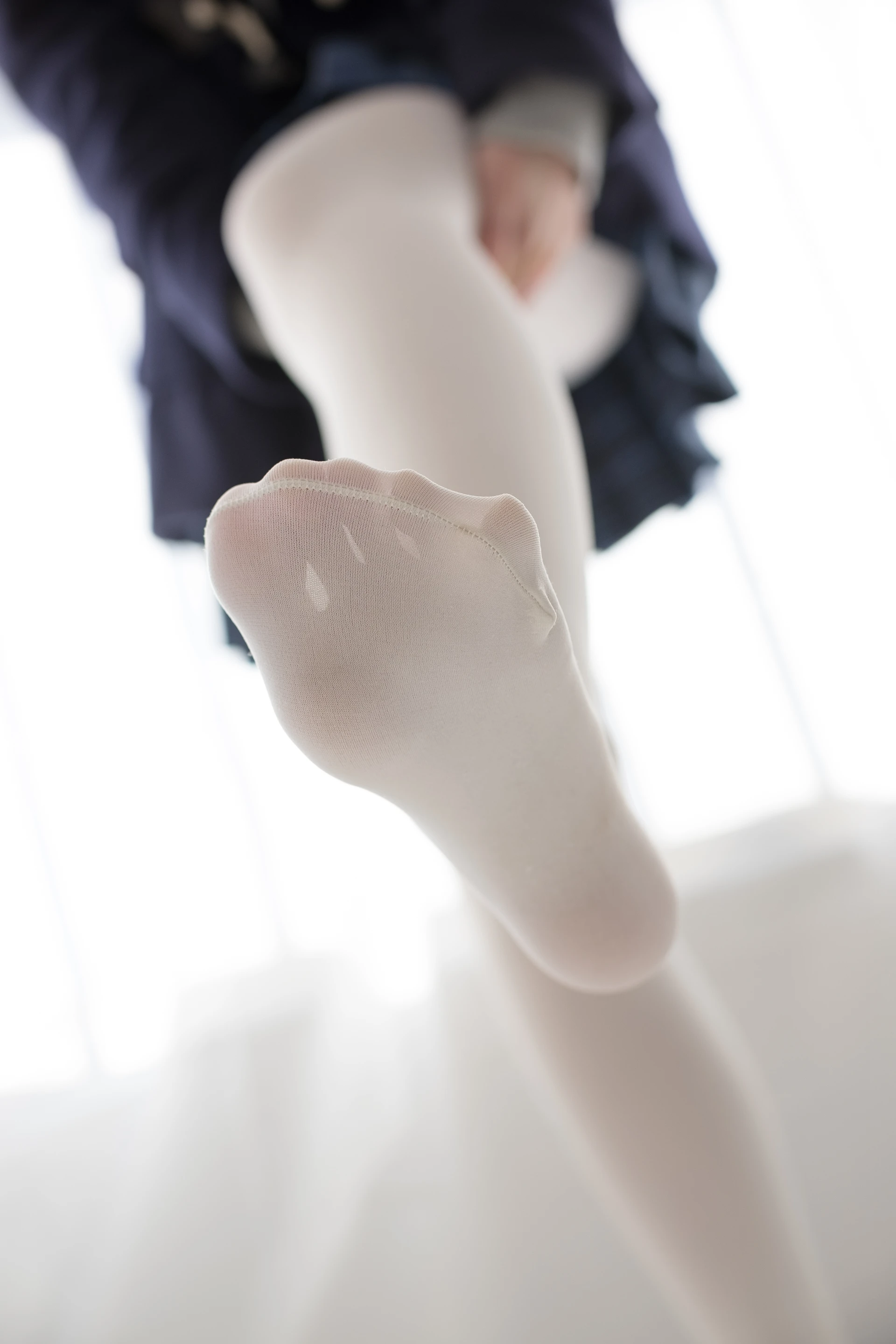 森萝财团 R15-047 [114P-571M]学生装, 森萝财团, 白丝, 美腿