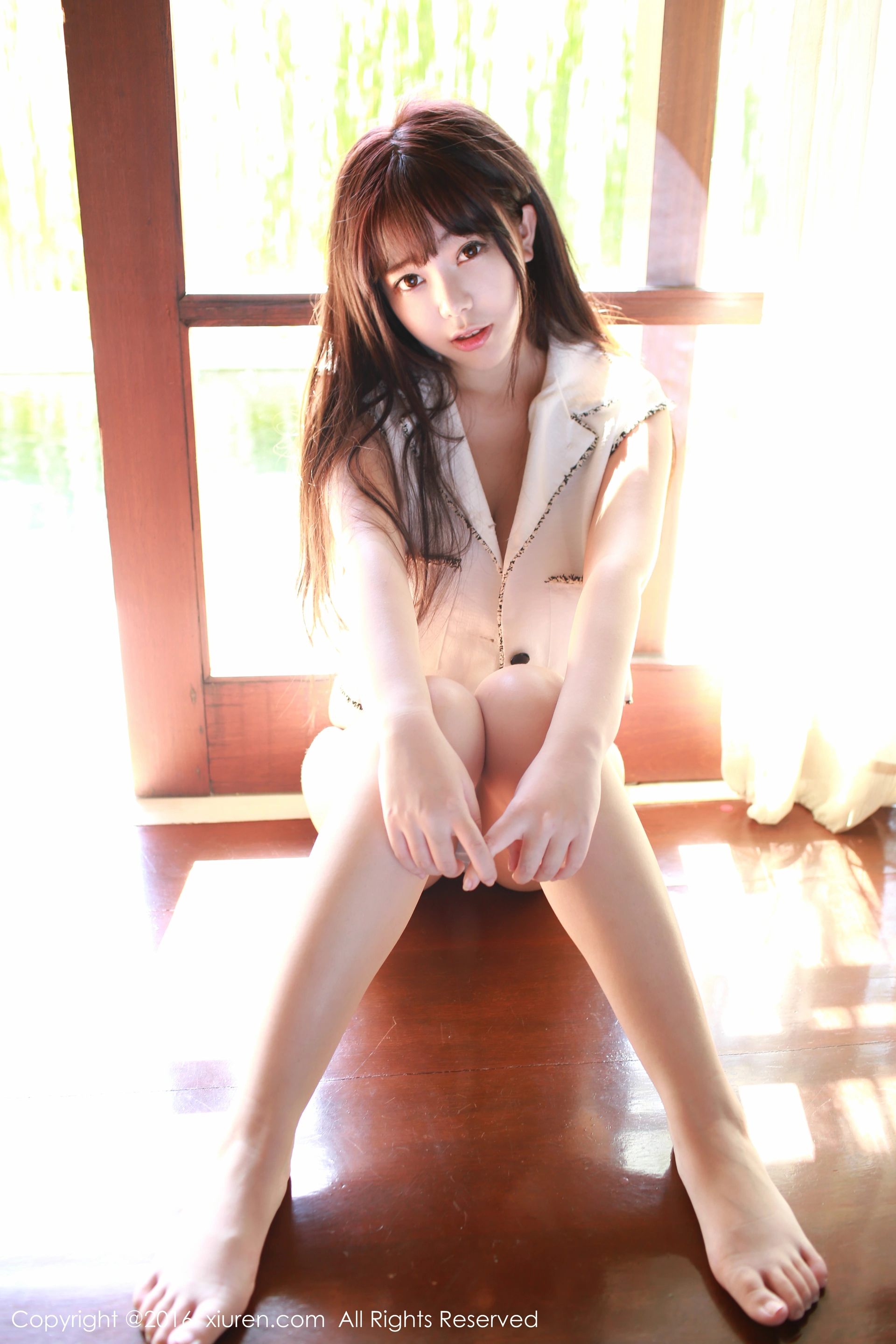 XiuRen秀人网 2016.03.11 No.495 刘飞儿Faye [57+1P-251M]