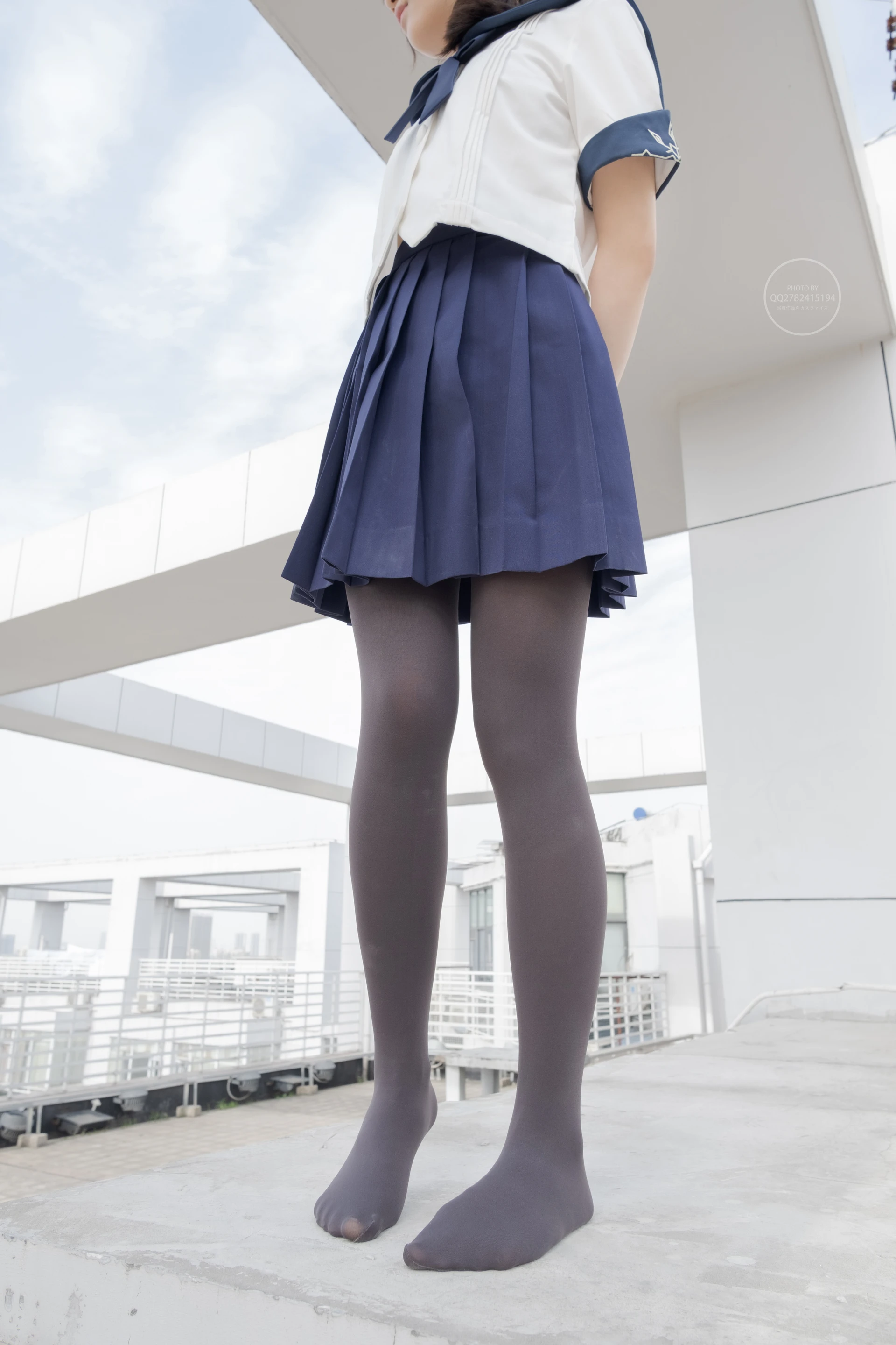 森萝财团 有料-39 小香 黑丝 80D 天台外景 [90P-793.2MB]JK, JK制服, 可爱, 小香, 有料, 森萝财团, 水手服, 灰丝, 美腿, 美足, 黑丝