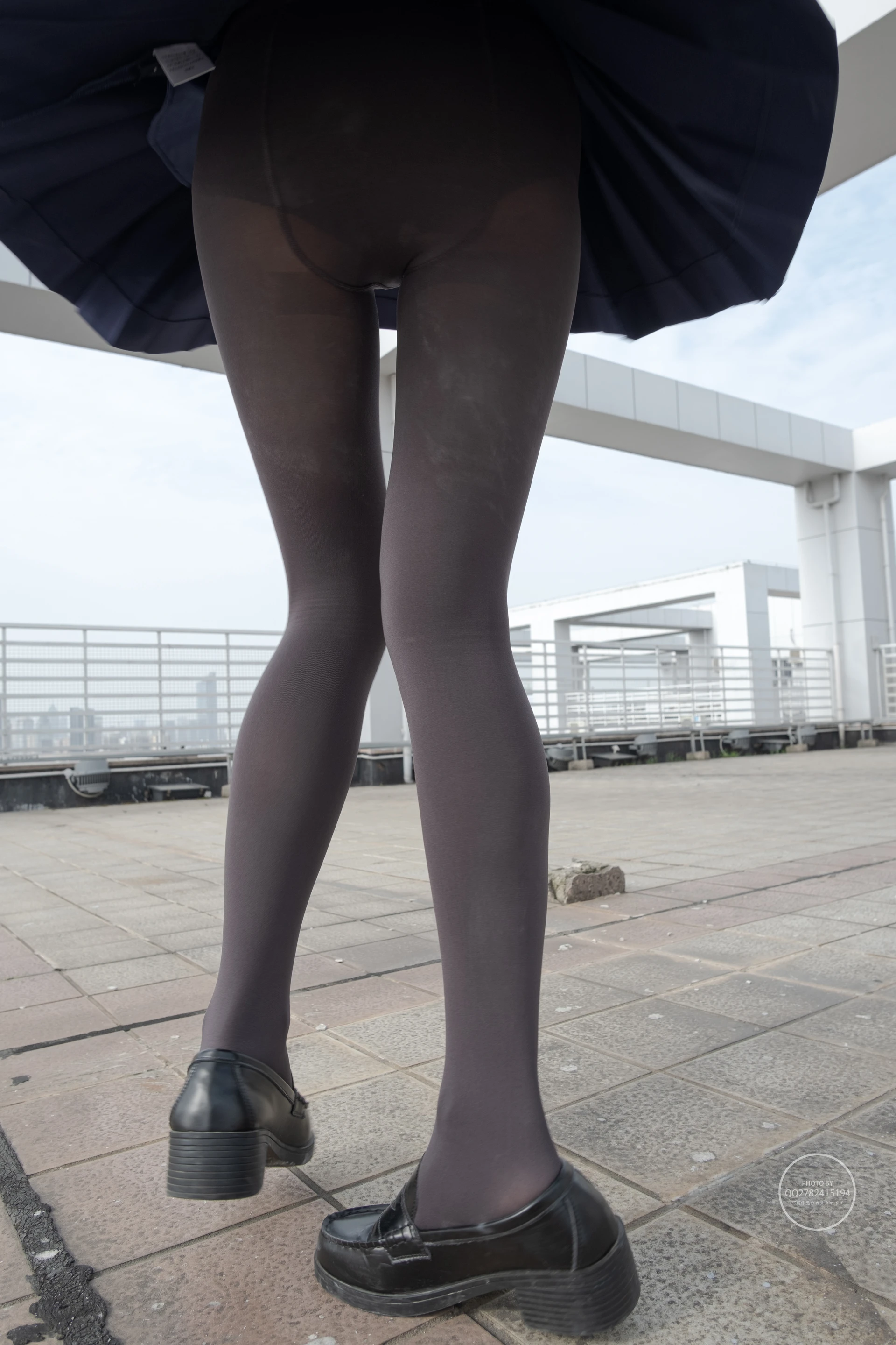 森萝财团 有料-39 小香 黑丝 80D 天台外景 [90P-793.2MB]JK, JK制服, 可爱, 小香, 有料, 森萝财团, 水手服, 灰丝, 美腿, 美足, 黑丝