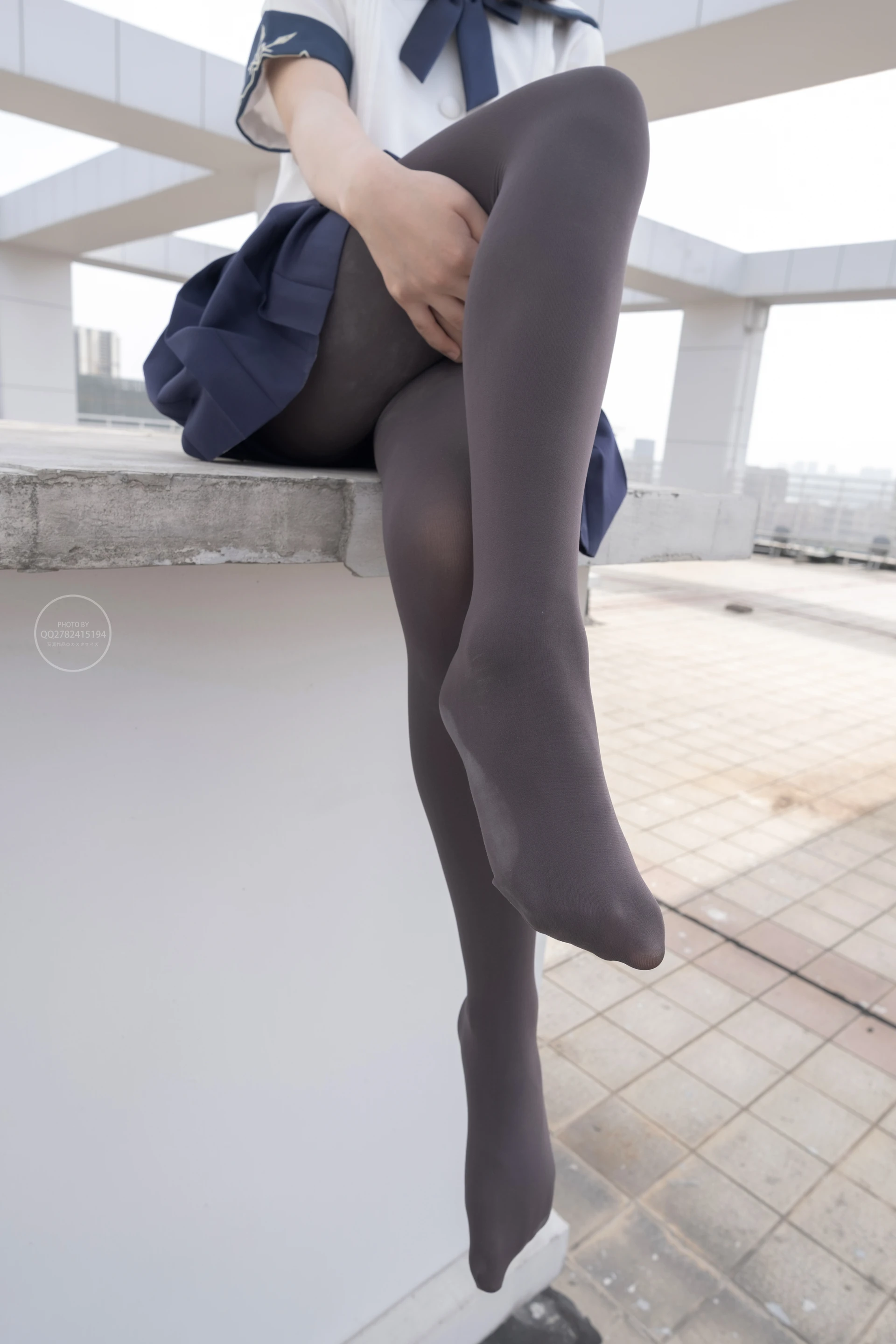 森萝财团 有料-39 小香 黑丝 80D 天台外景 [90P-793.2MB]JK, JK制服, 可爱, 小香, 有料, 森萝财团, 水手服, 灰丝, 美腿, 美足, 黑丝