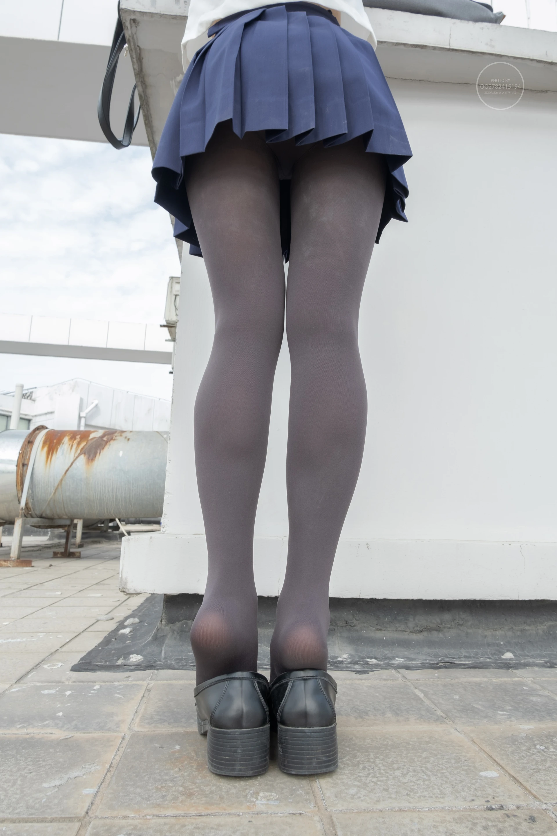 森萝财团 有料-39 小香 黑丝 80D 天台外景 [90P-793.2MB]JK, JK制服, 可爱, 小香, 有料, 森萝财团, 水手服, 灰丝, 美腿, 美足, 黑丝