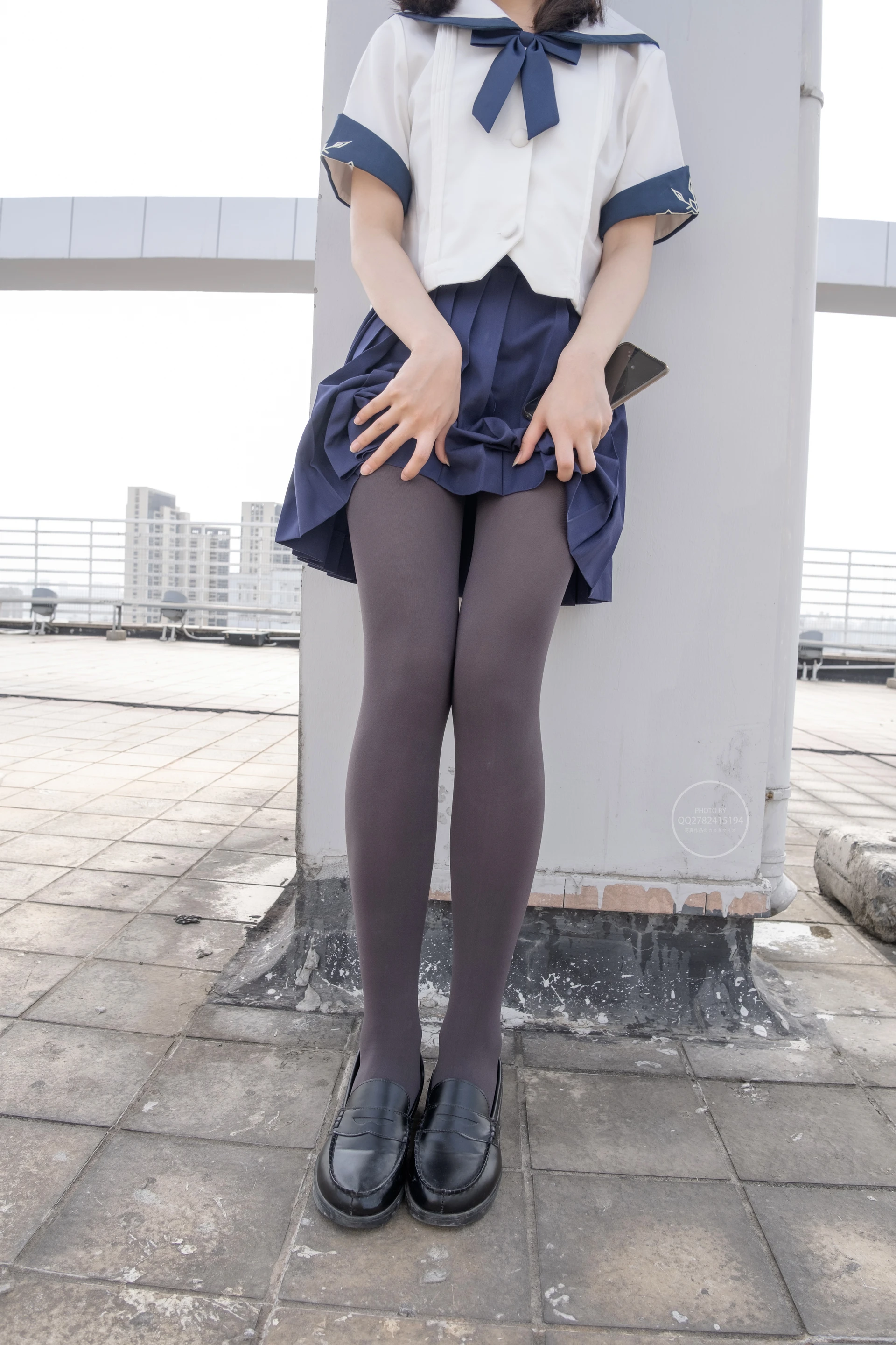 森萝财团 有料-39 小香 黑丝 80D 天台外景 [90P-793.2MB]JK, JK制服, 可爱, 小香, 有料, 森萝财团, 水手服, 灰丝, 美腿, 美足, 黑丝
