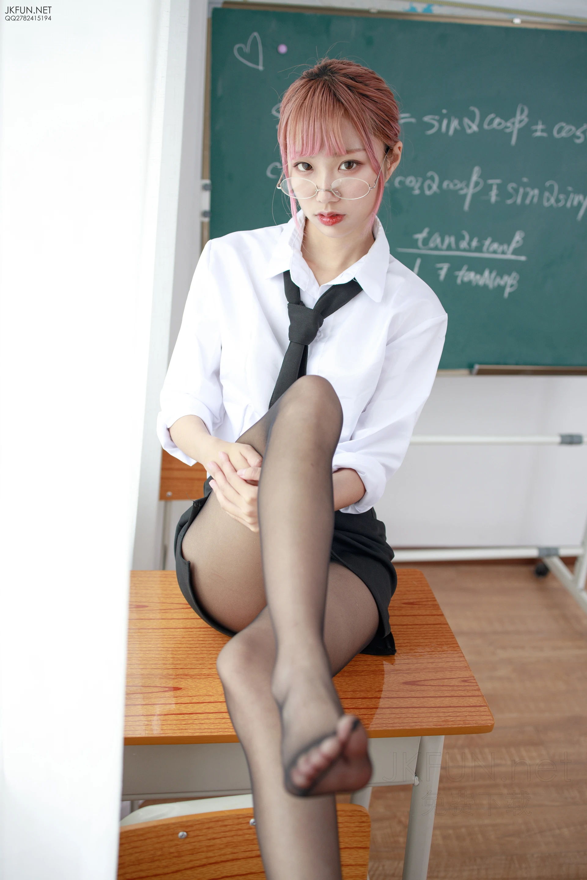 JKFUN-011 [99P1V-2.97G]JKFUN, 制服, 森萝财团, 美腿, 黑丝