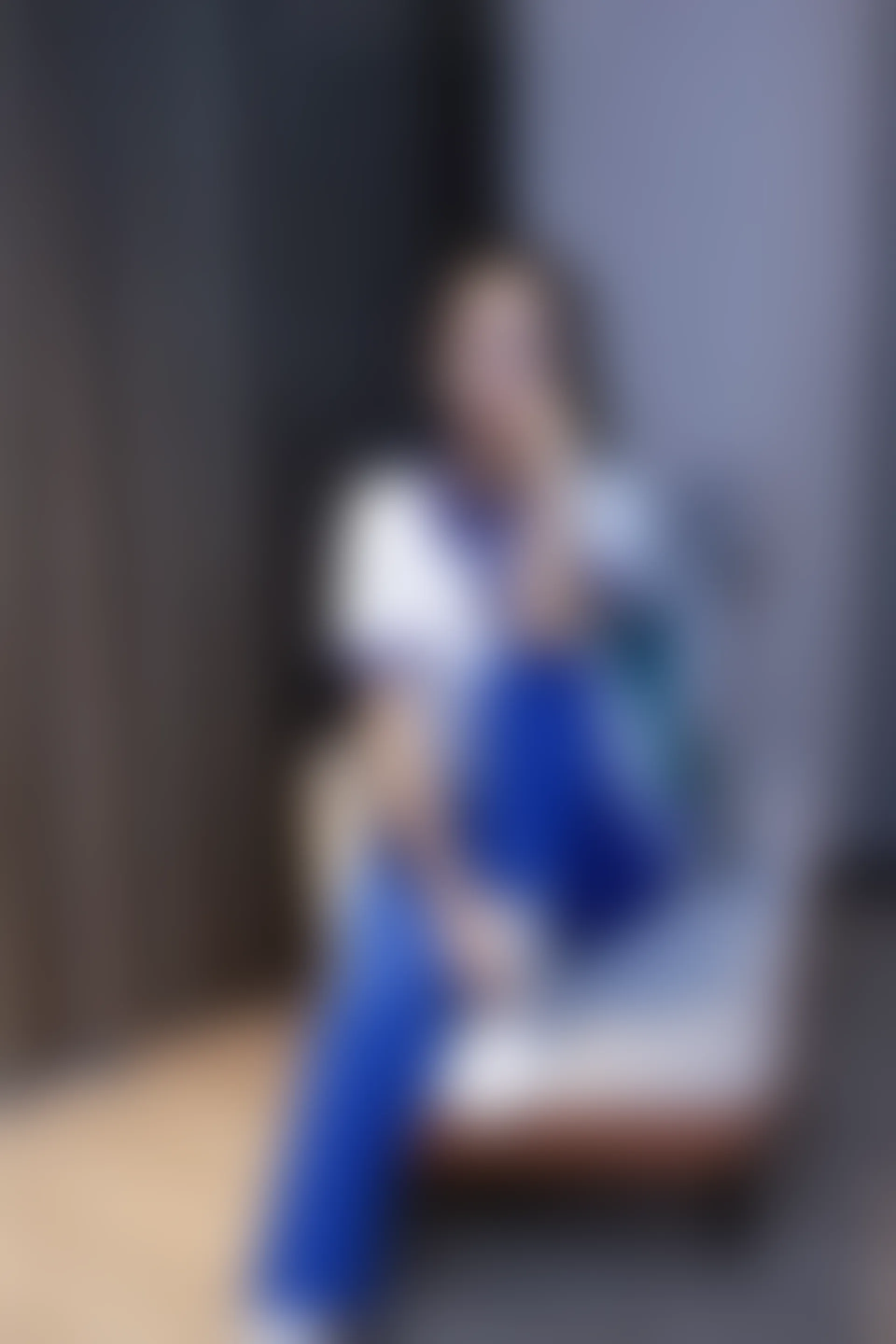 初夏女神 NO.001 依依~校服搭配37码运动鞋拍摄[126P-1V-5.45G]
