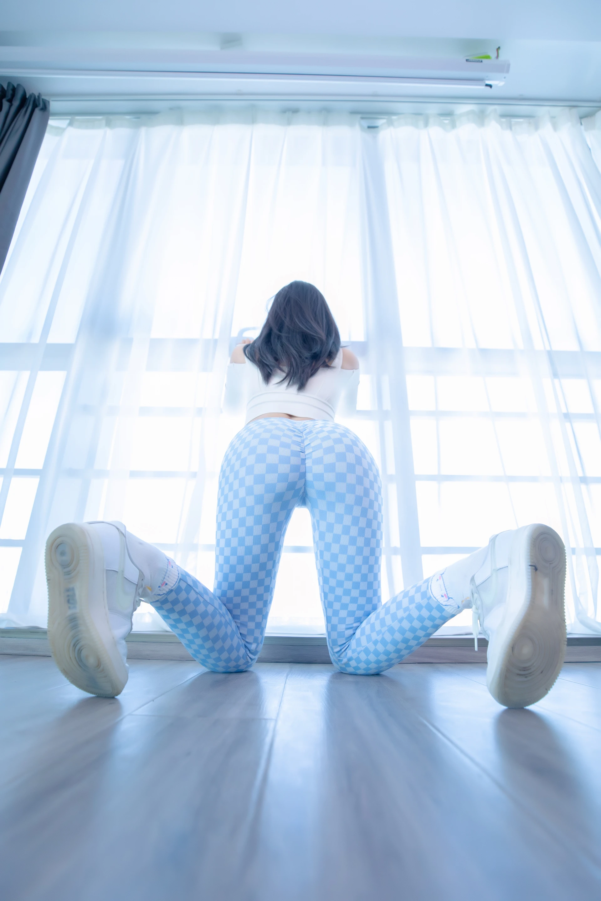 神楽坂真冬 第四季 序号7：《蓝白格》 [75P-170MB]内衣, 瑜伽服, 神楽坂真冬, 美腿, 美足