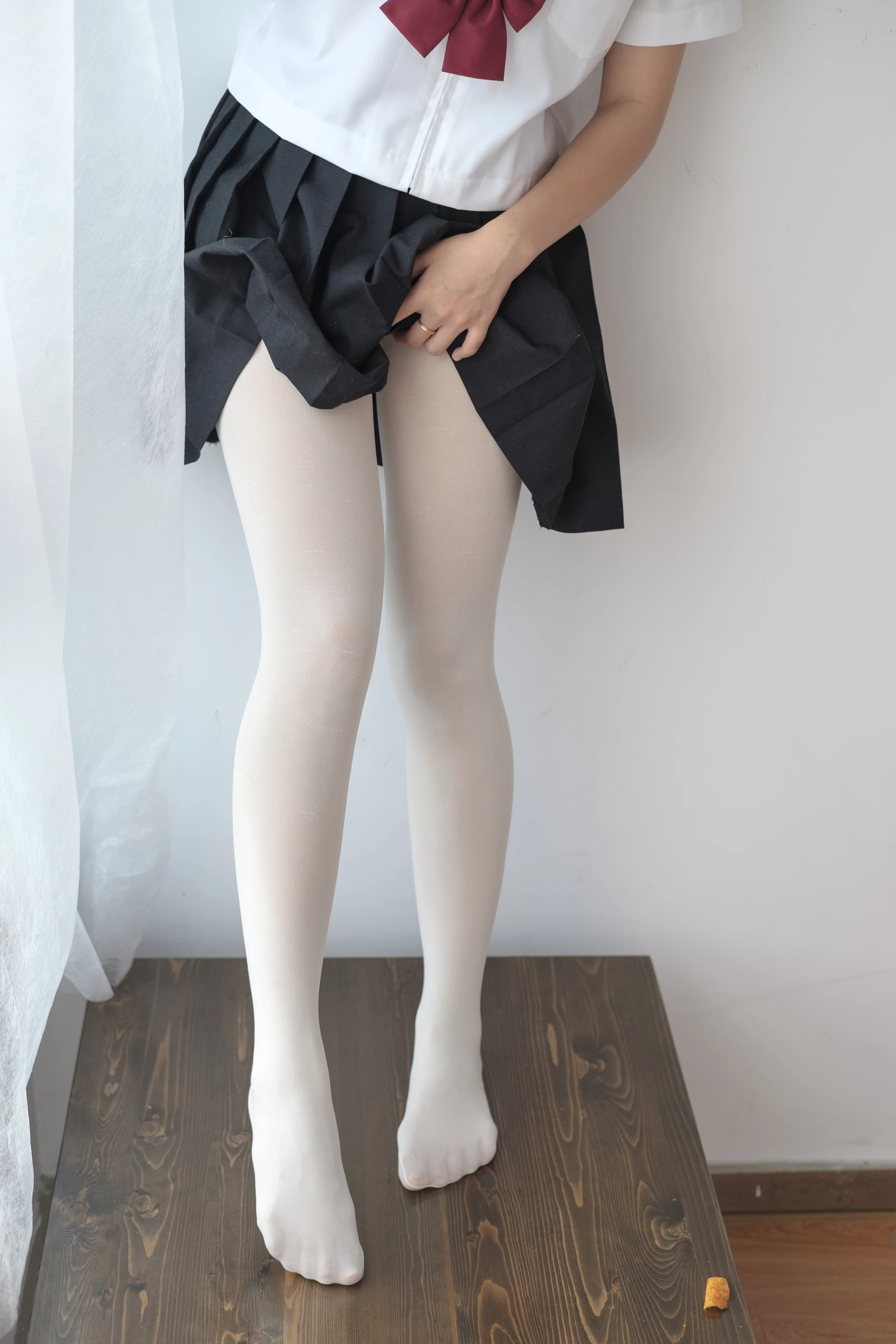 森萝财团 BETA-028 [60P-576M]白丝, 美腿