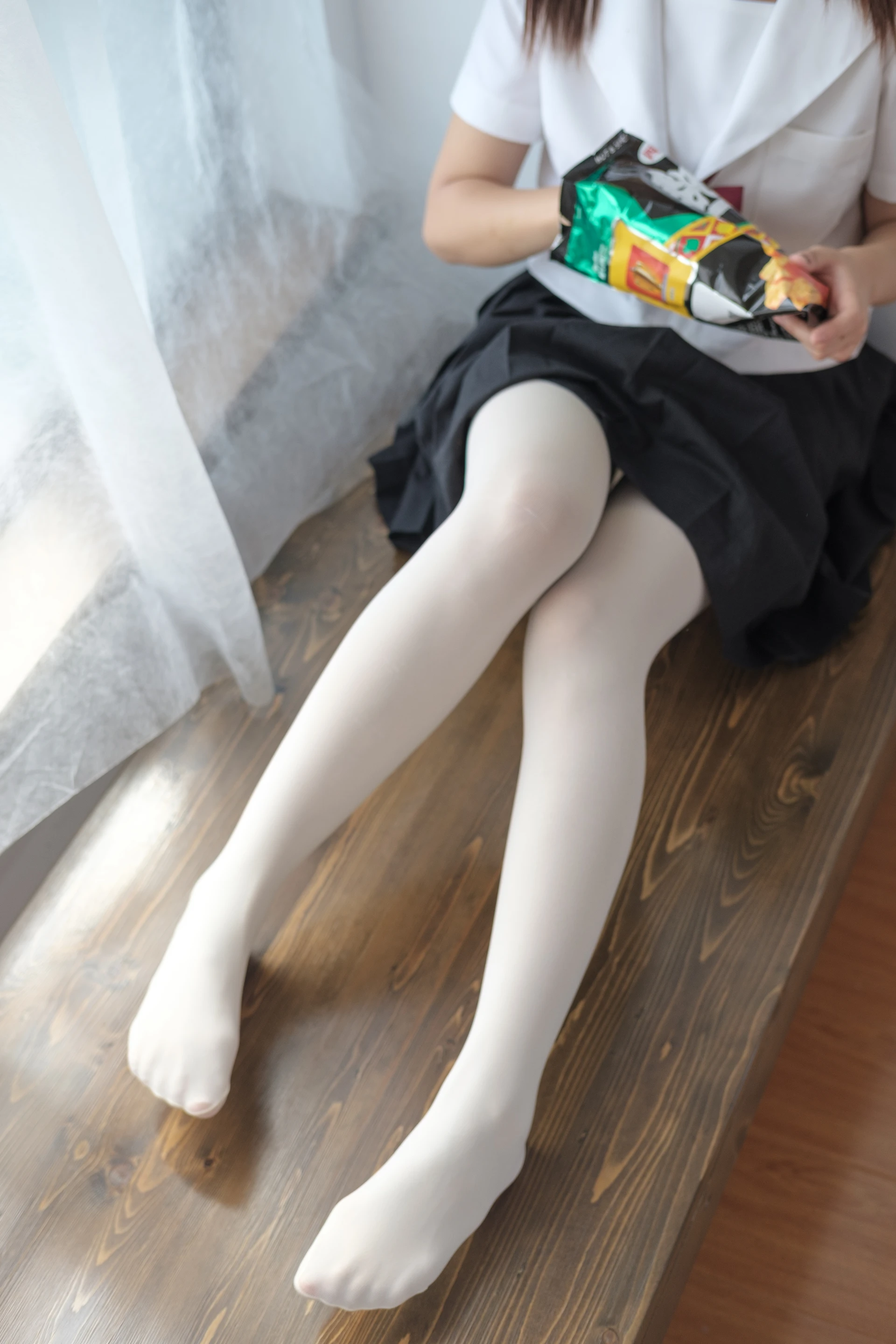 森萝财团 BETA-028 [60P-576M]白丝, 美腿