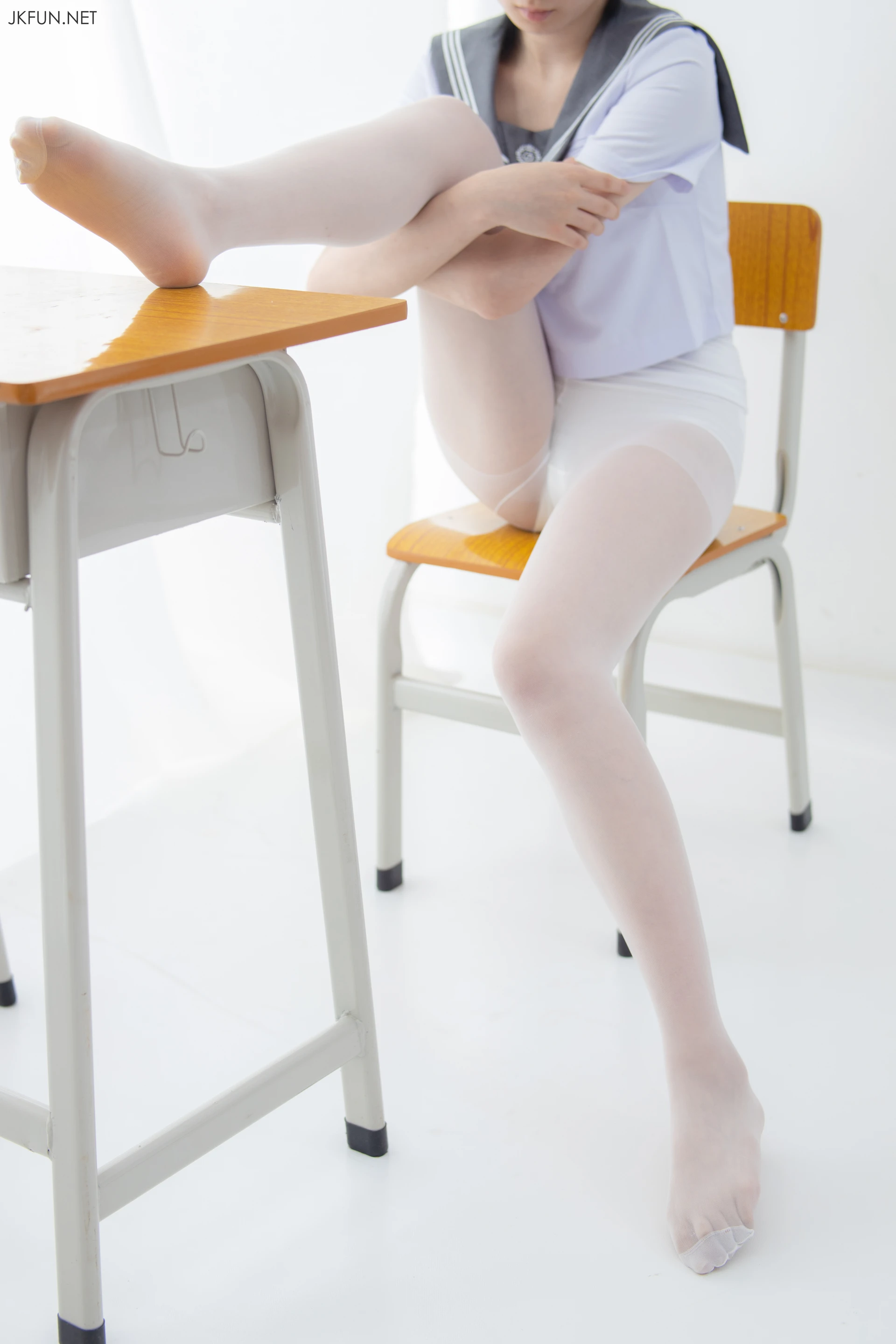 JKFUN-018 [108P1V-2.1G]JKFUN, 森萝财团, 白丝, 美腿, 美足