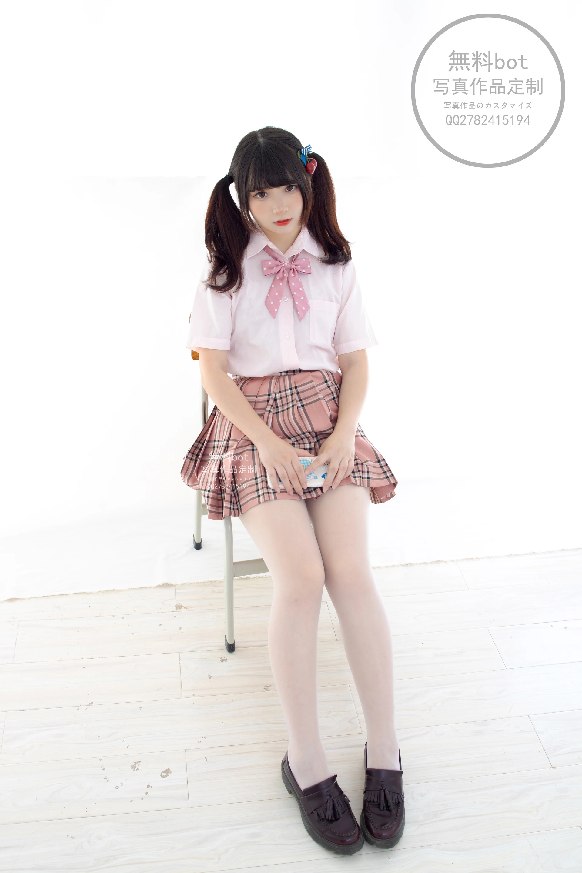 森萝财团 無料-01 [102P1V-2.54G] 古川kaguraJK, JK制服, 可爱, 学生装, 有料, 森萝财团, 無料, 白丝, 美腿, 美足