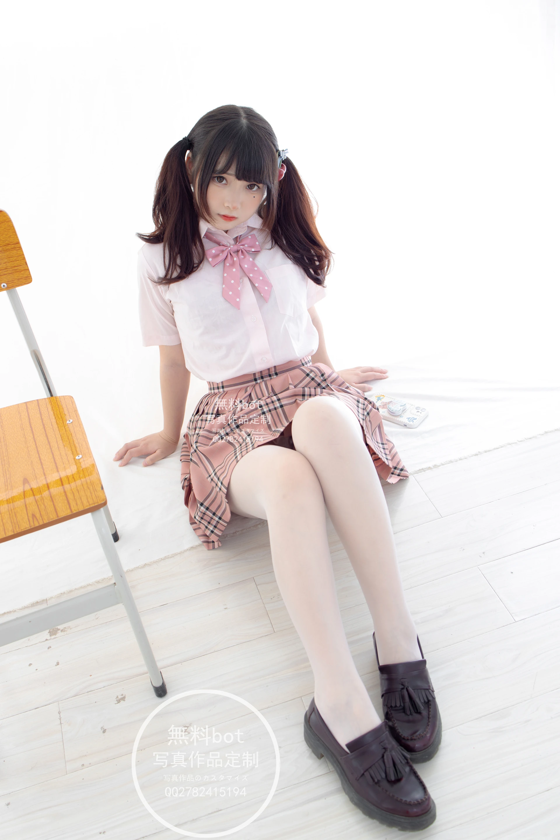 森萝财团 無料-01 [102P1V-2.54G] 古川kaguraJK, JK制服, 可爱, 学生装, 有料, 森萝财团, 無料, 白丝, 美腿, 美足