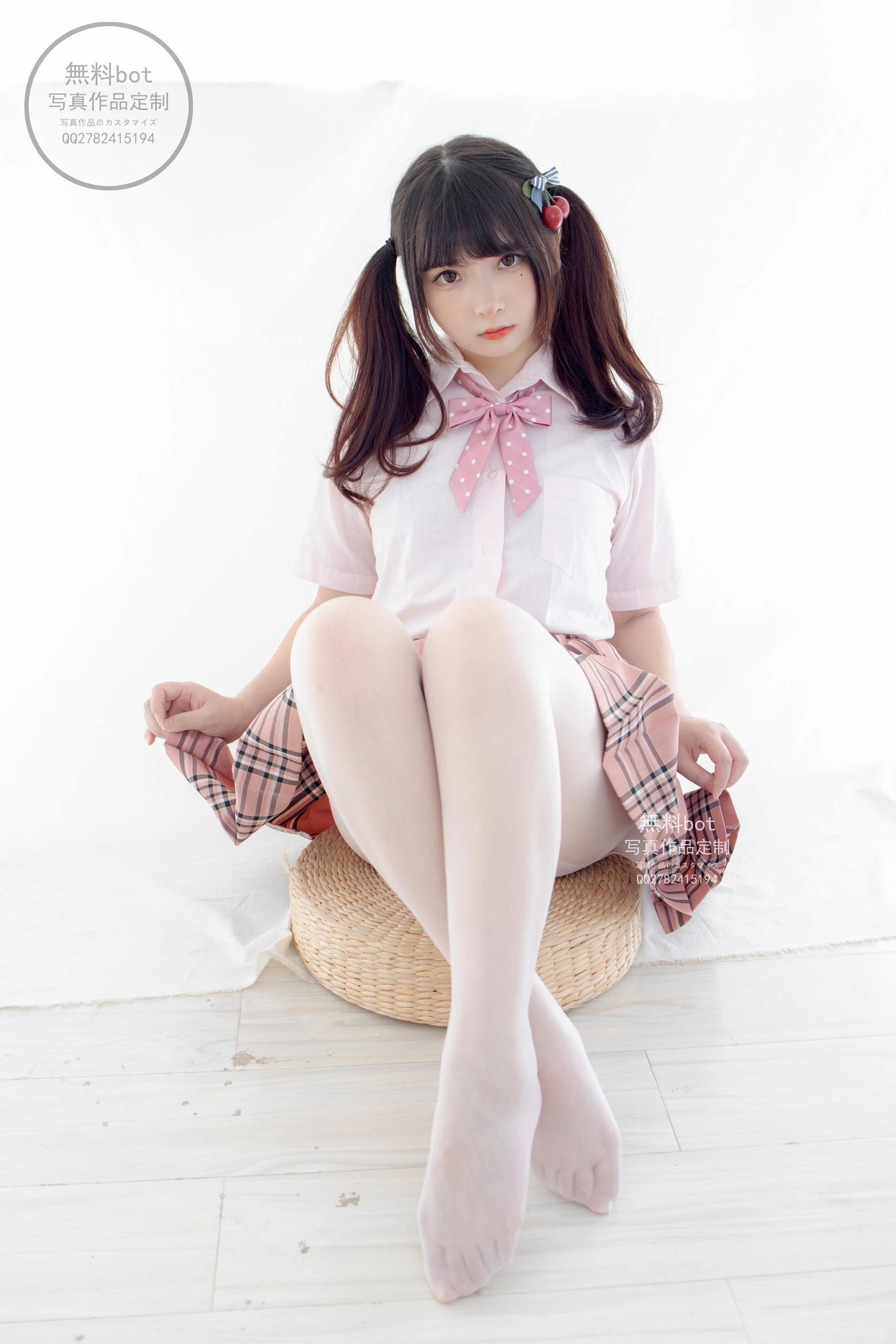 森萝财团 無料-01 [102P1V-2.54G] 古川kaguraJK, JK制服, 可爱, 学生装, 有料, 森萝财团, 無料, 白丝, 美腿, 美足