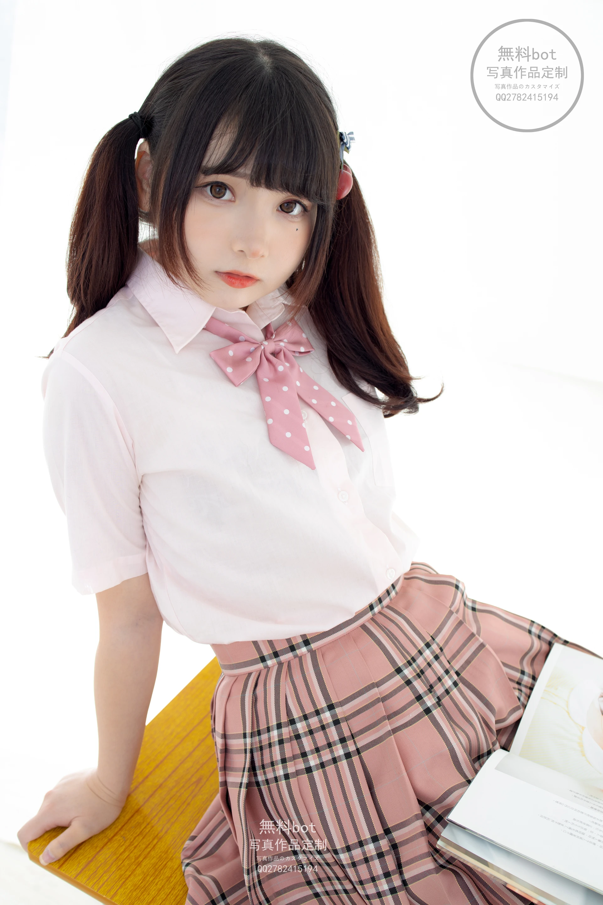 森萝财团 無料-01 [102P1V-2.54G] 古川kaguraJK, JK制服, 可爱, 学生装, 有料, 森萝财团, 無料, 白丝, 美腿, 美足