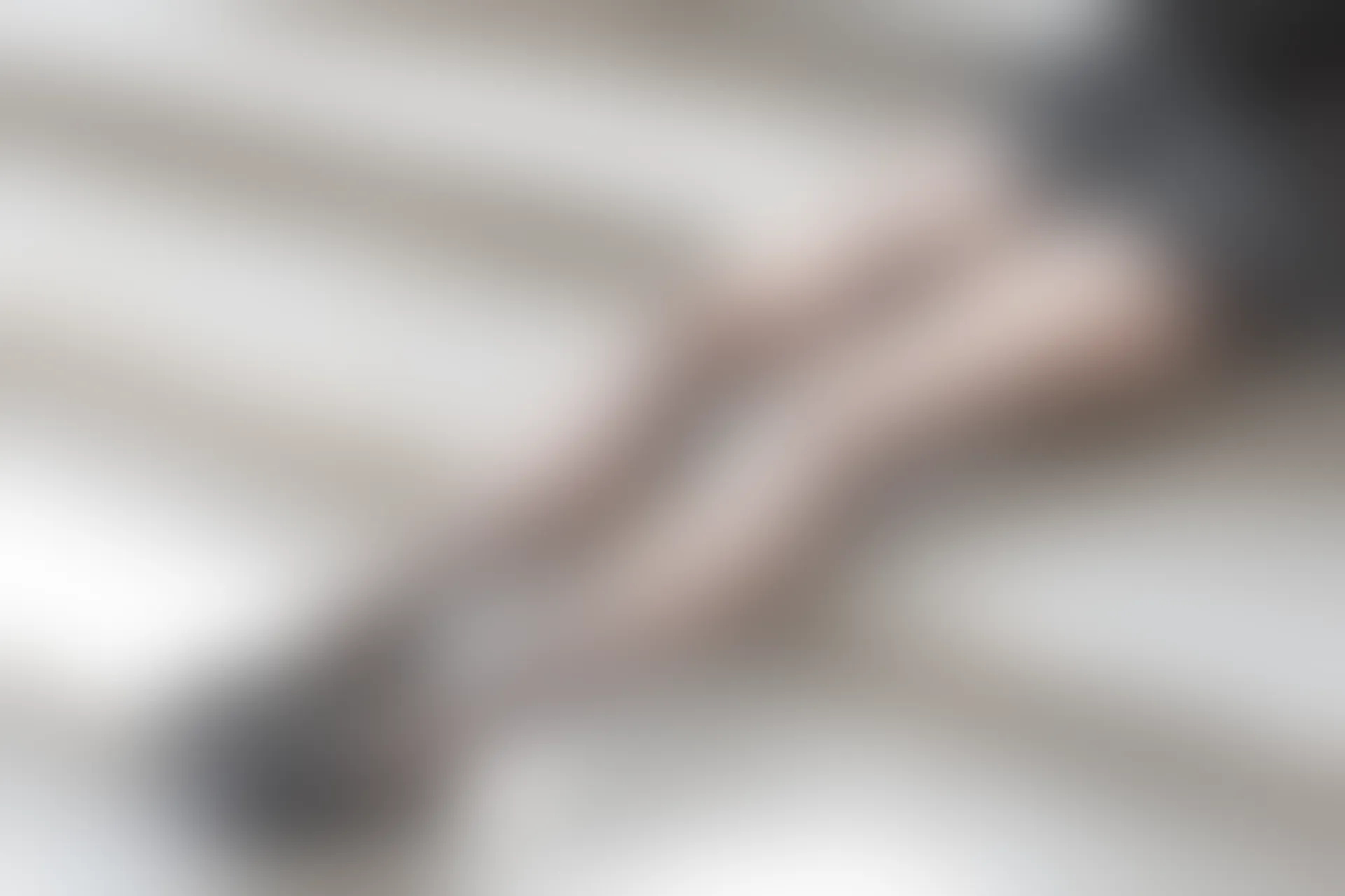 C05.008 阳光下的黑丝 [40P-76MB]